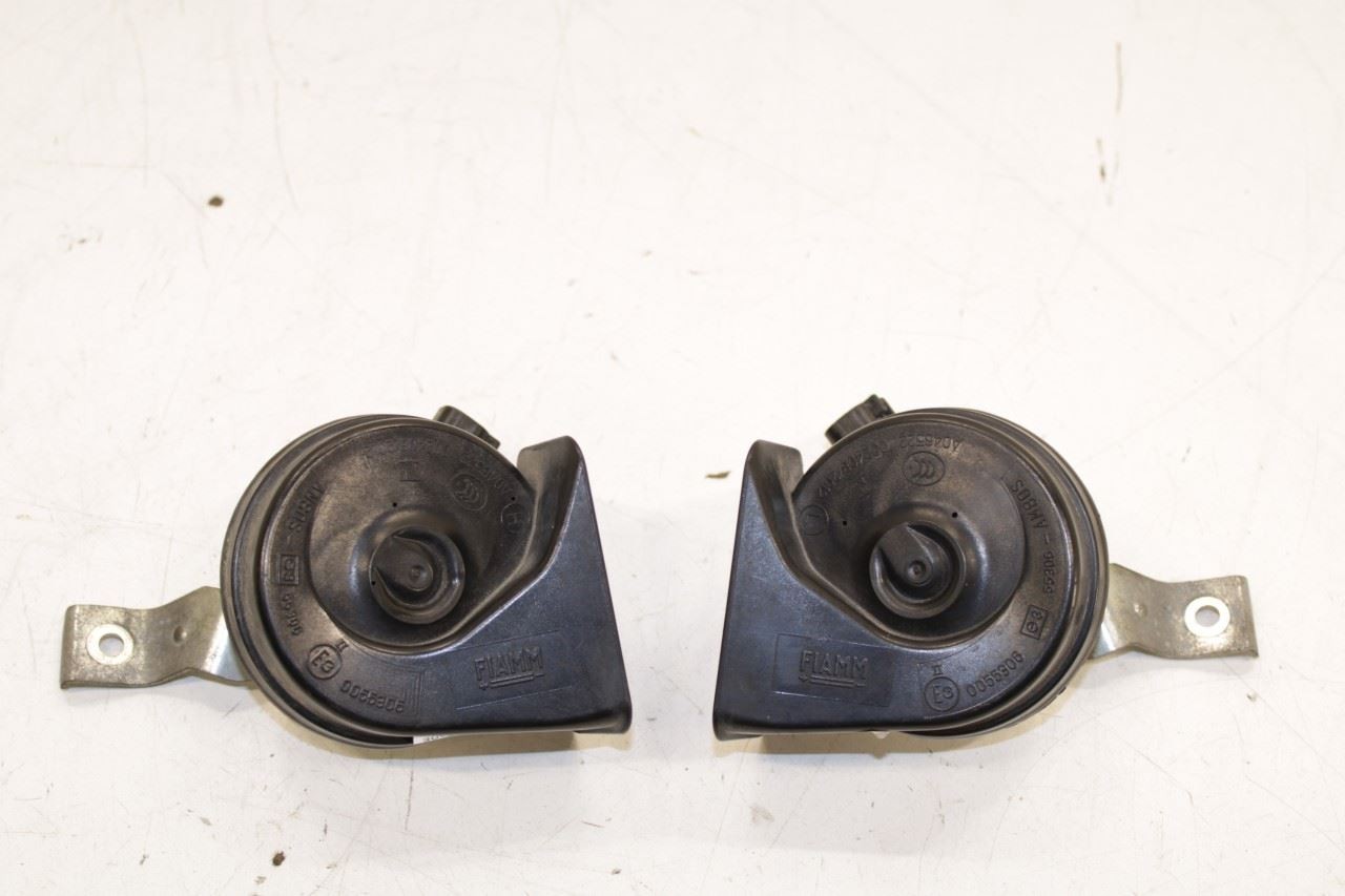 14-21 Maserati Ghibli S Q4 Front RH and Left Low and High Note Tone Horn Signal