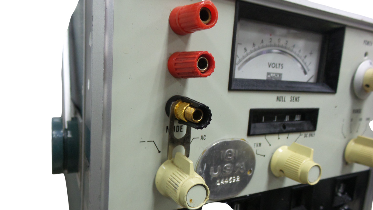 Fluke 893A AC-DC Differential Voltmeter - Free Shipping