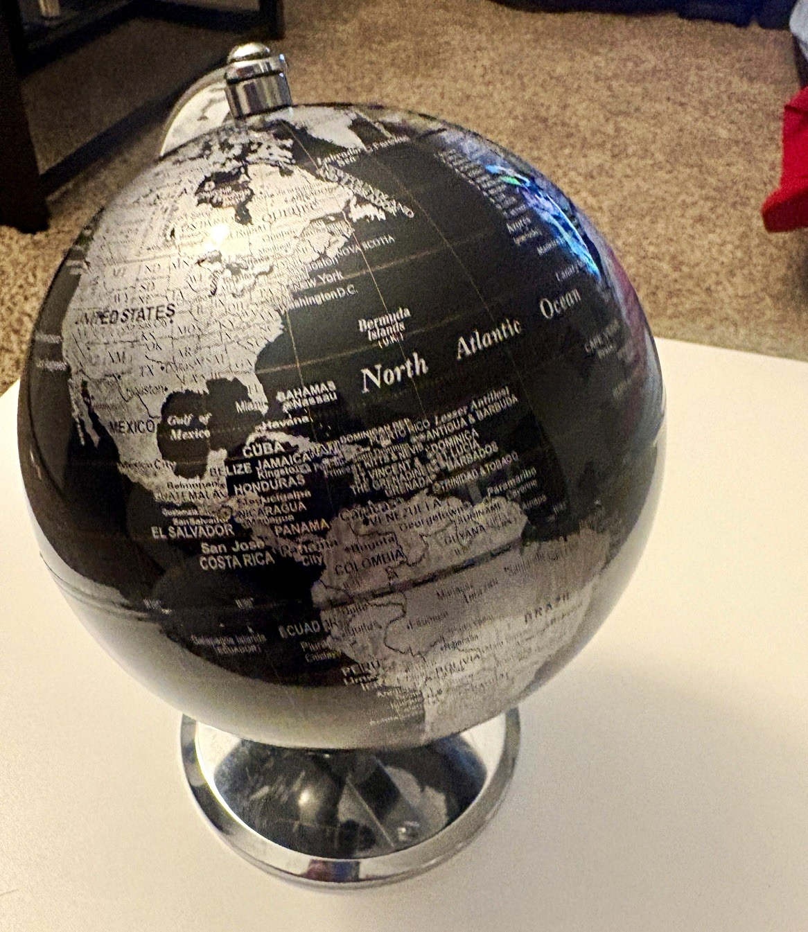 Rotating Tabletop World Globe Metal Base Modern Black Silver Gray White