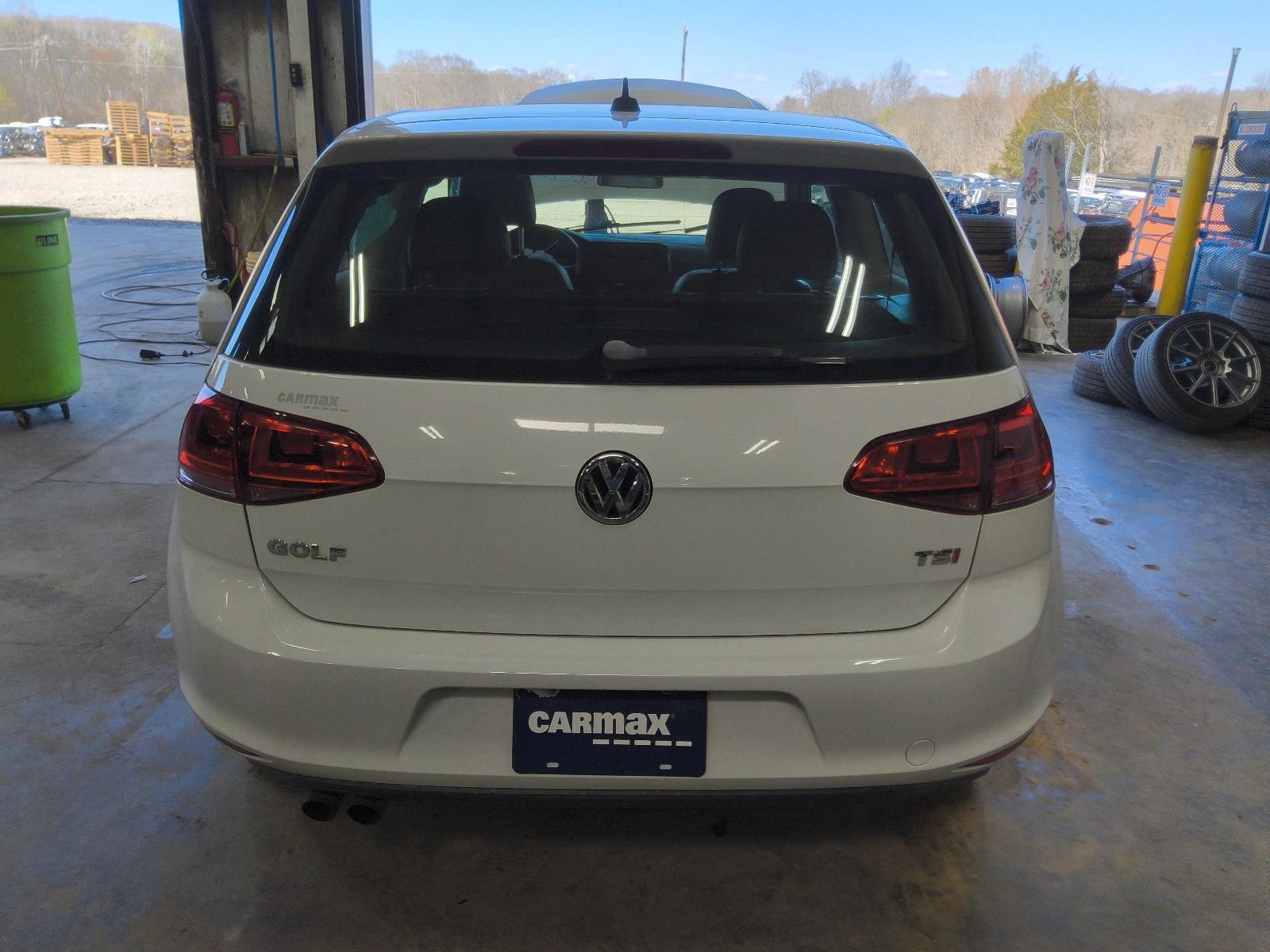 Used Battery Tray fits: 2015 Volkswagen Golf Grade A