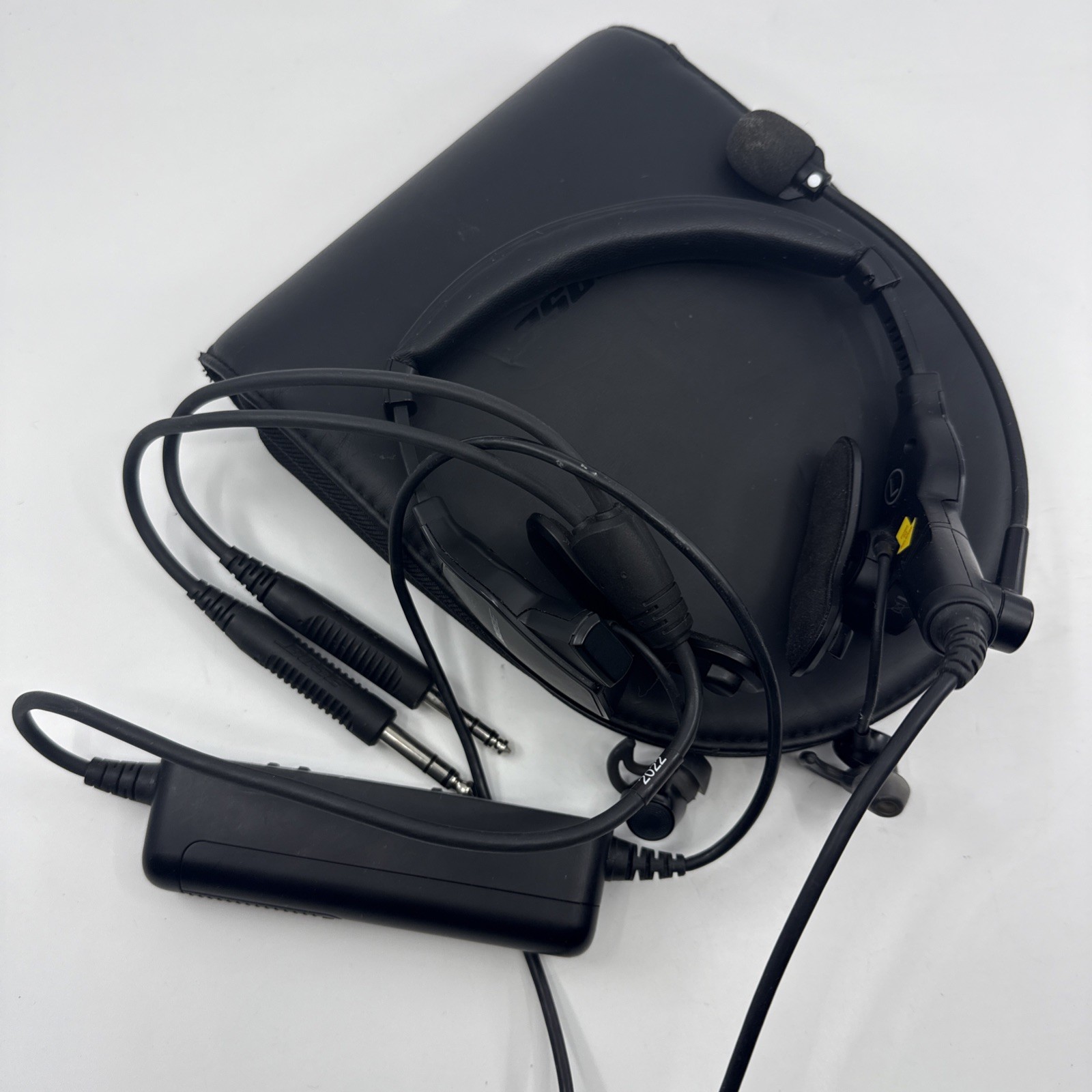 Bose Proflight Series 2 Aviation Headset w/ Bluetooth and Dual Plug Cable 424411