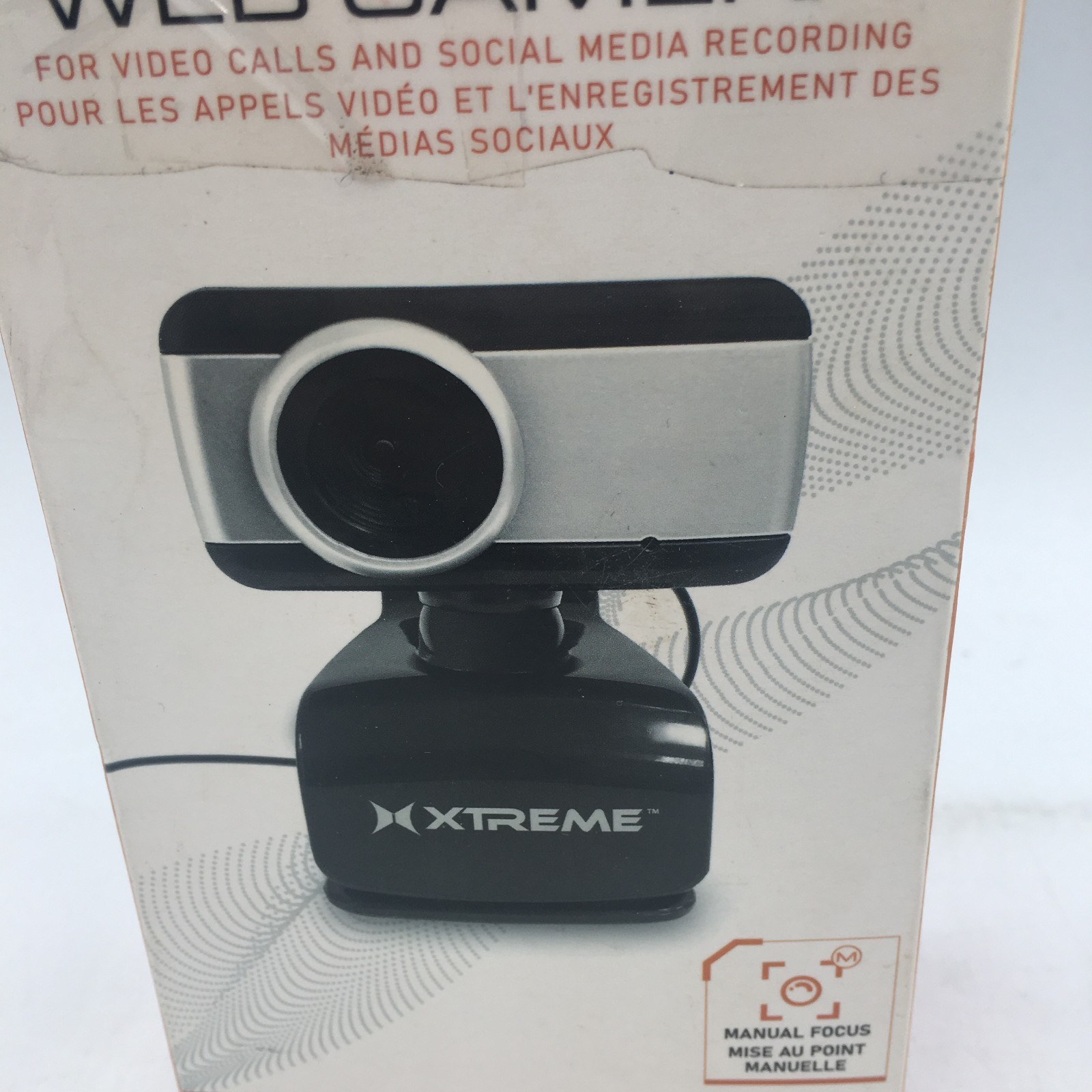 Webcam Xtreme Tech Clip-On with Built-in Microphone In Original Box