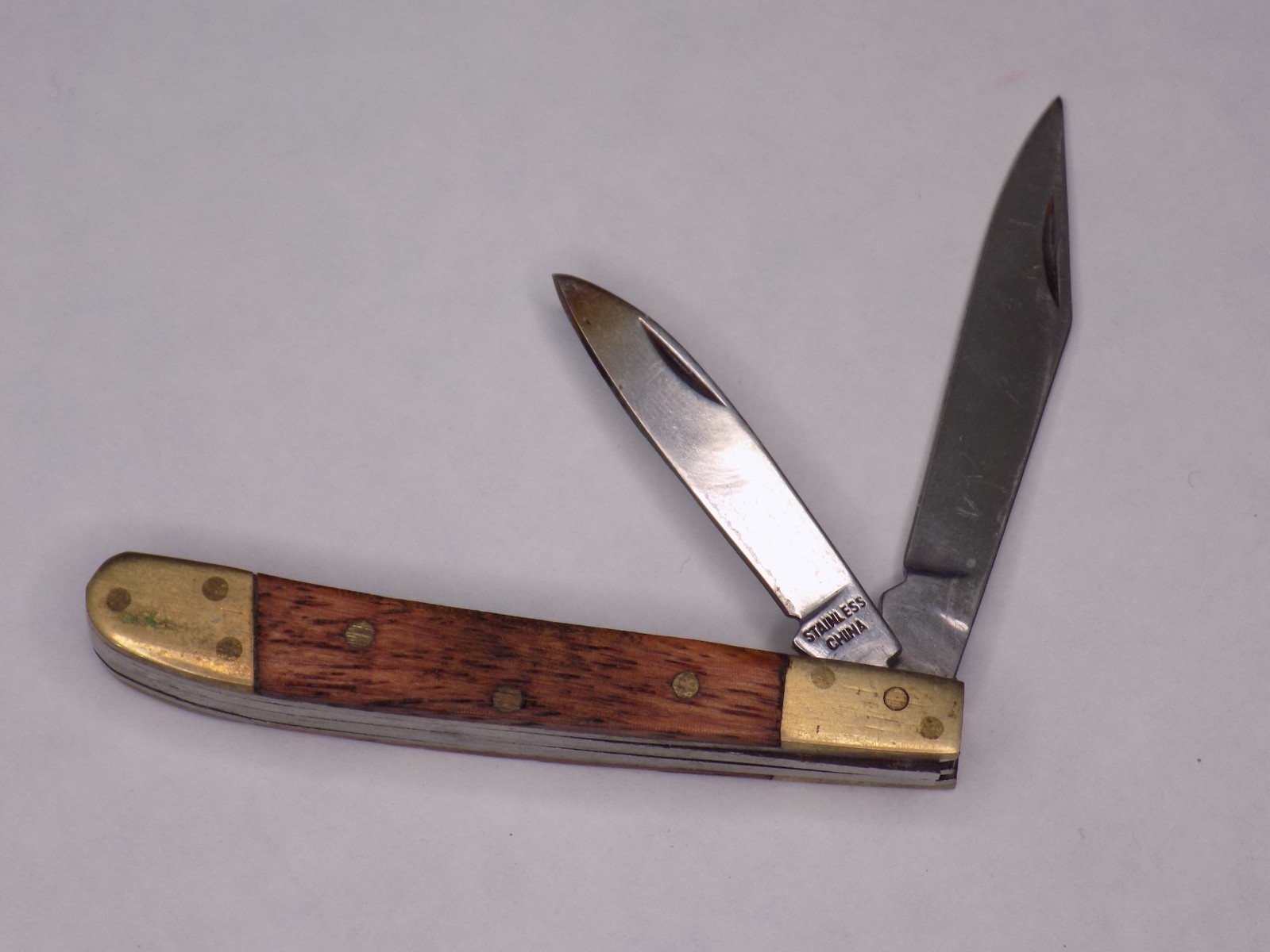 Wood Handle Pocket Knife w/ 2 Blades 2" Stainless