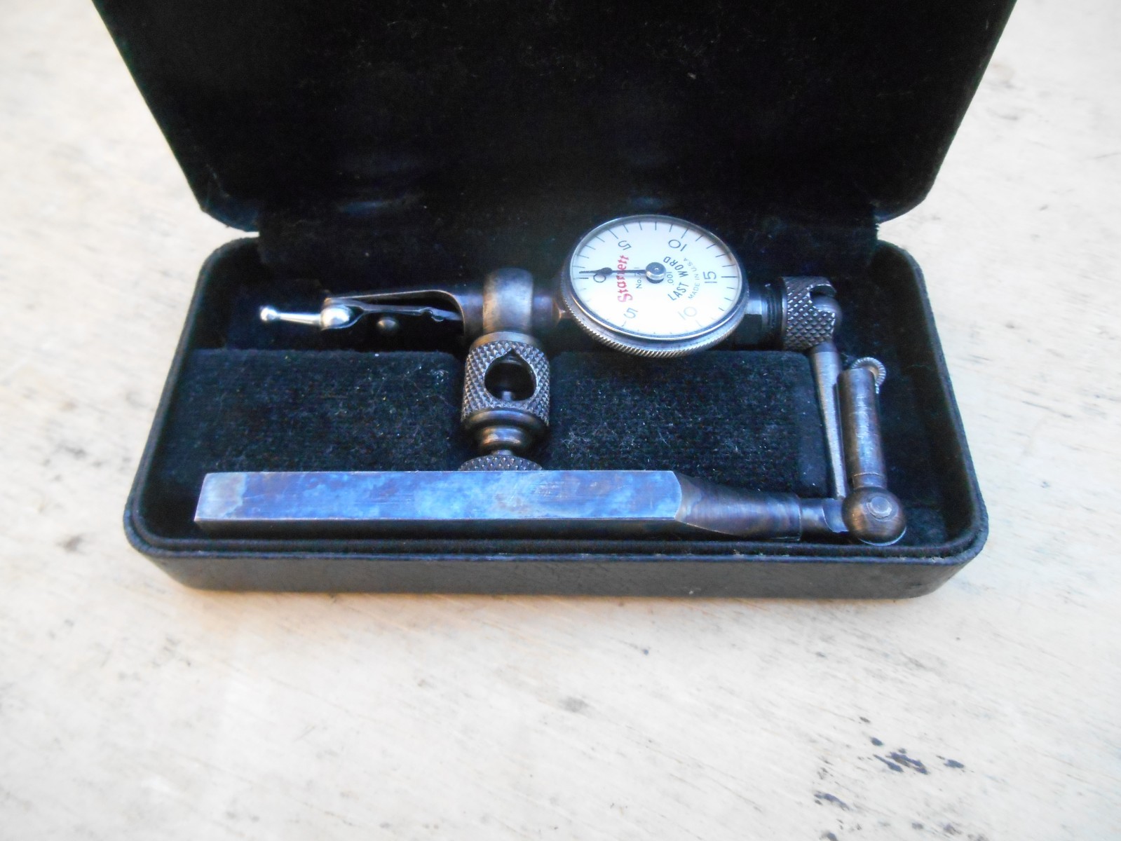 STARRETT 711 LAST WORD DIAL INDICATOR , .001"