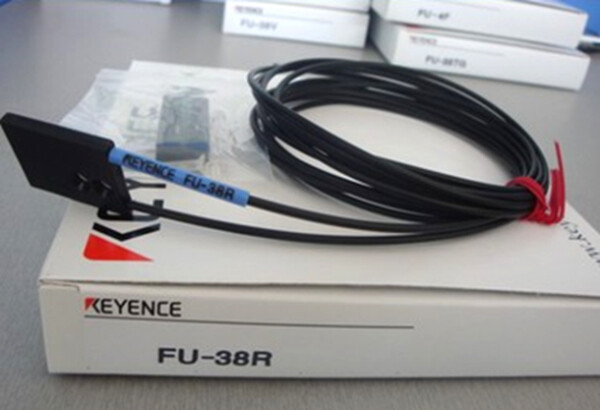 KEYENCE FU-38R Fiber Optic Sensor New #