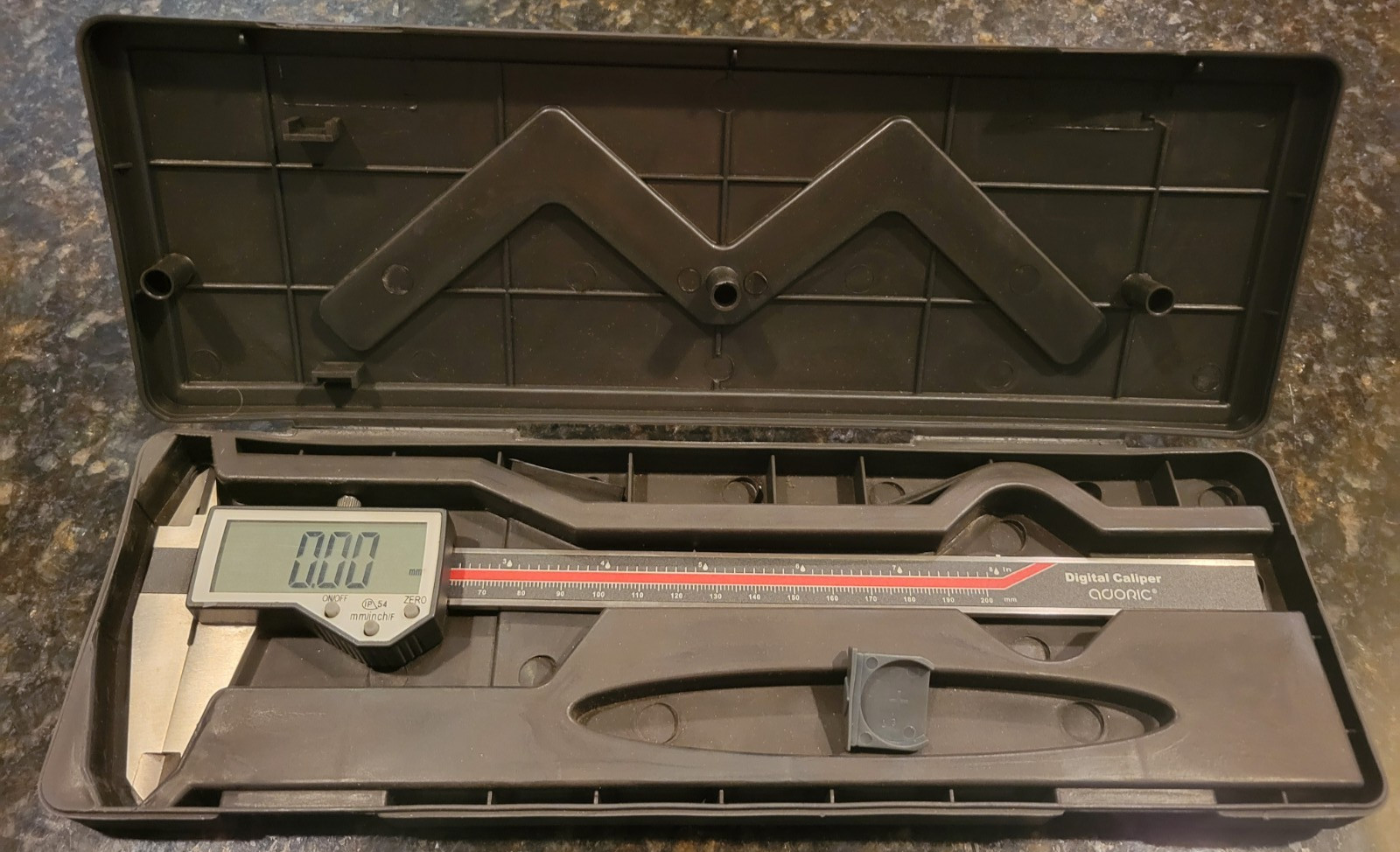 Adoric Digital Micrometer 8" 200mm Measuring Tool Extreme Accuracy with Case