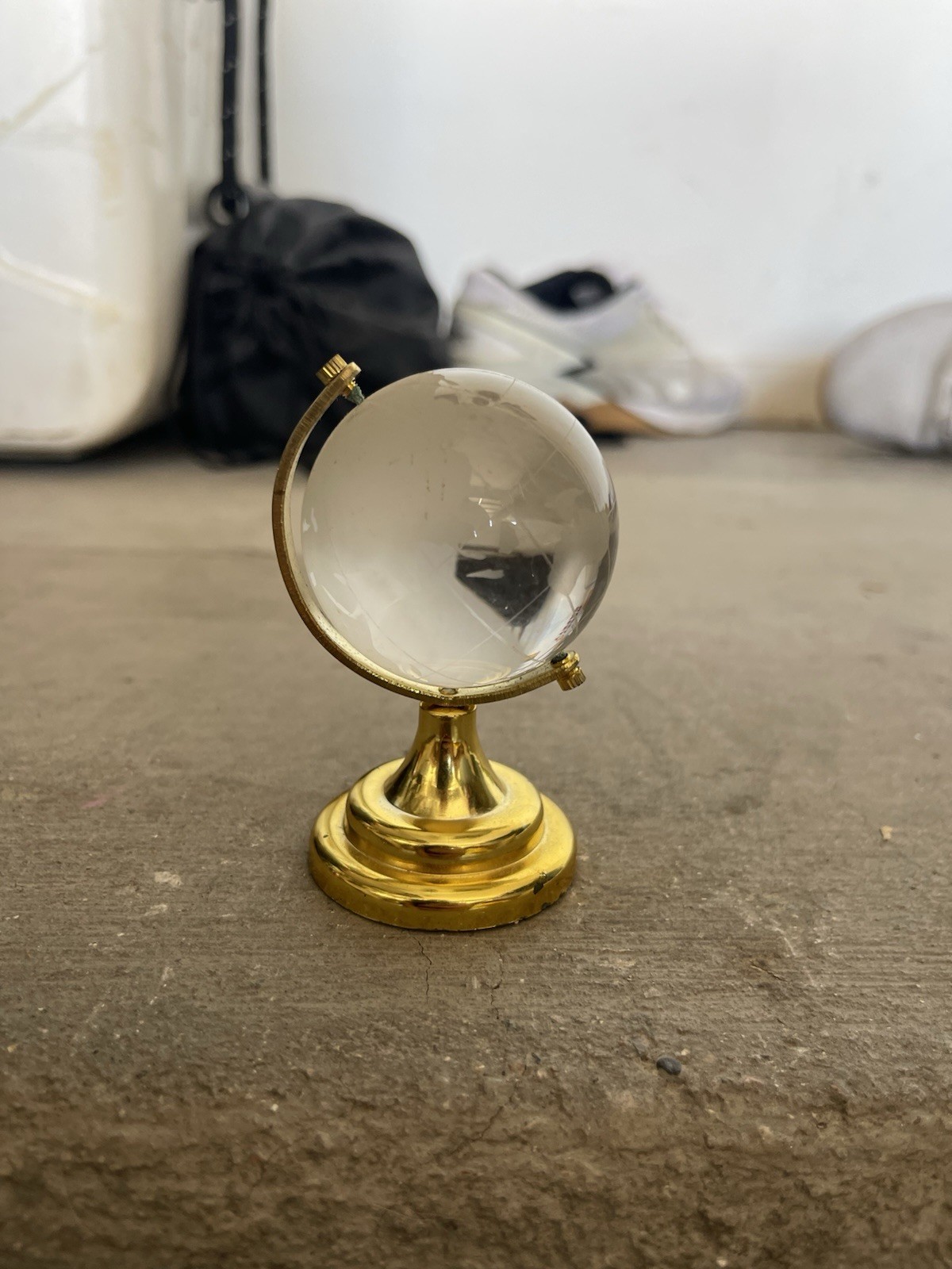 Crystal Globe with Golden Stand 3.5 Inch Glass Ball Sphere