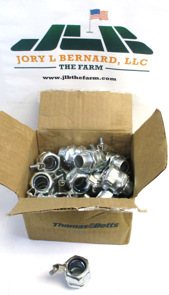 THOMAS & BETTS, 5233GR, 3/4" LIQUIDTIGHT GRD-CONN-STR-LUG, LOT OF 25,  SURPLUS