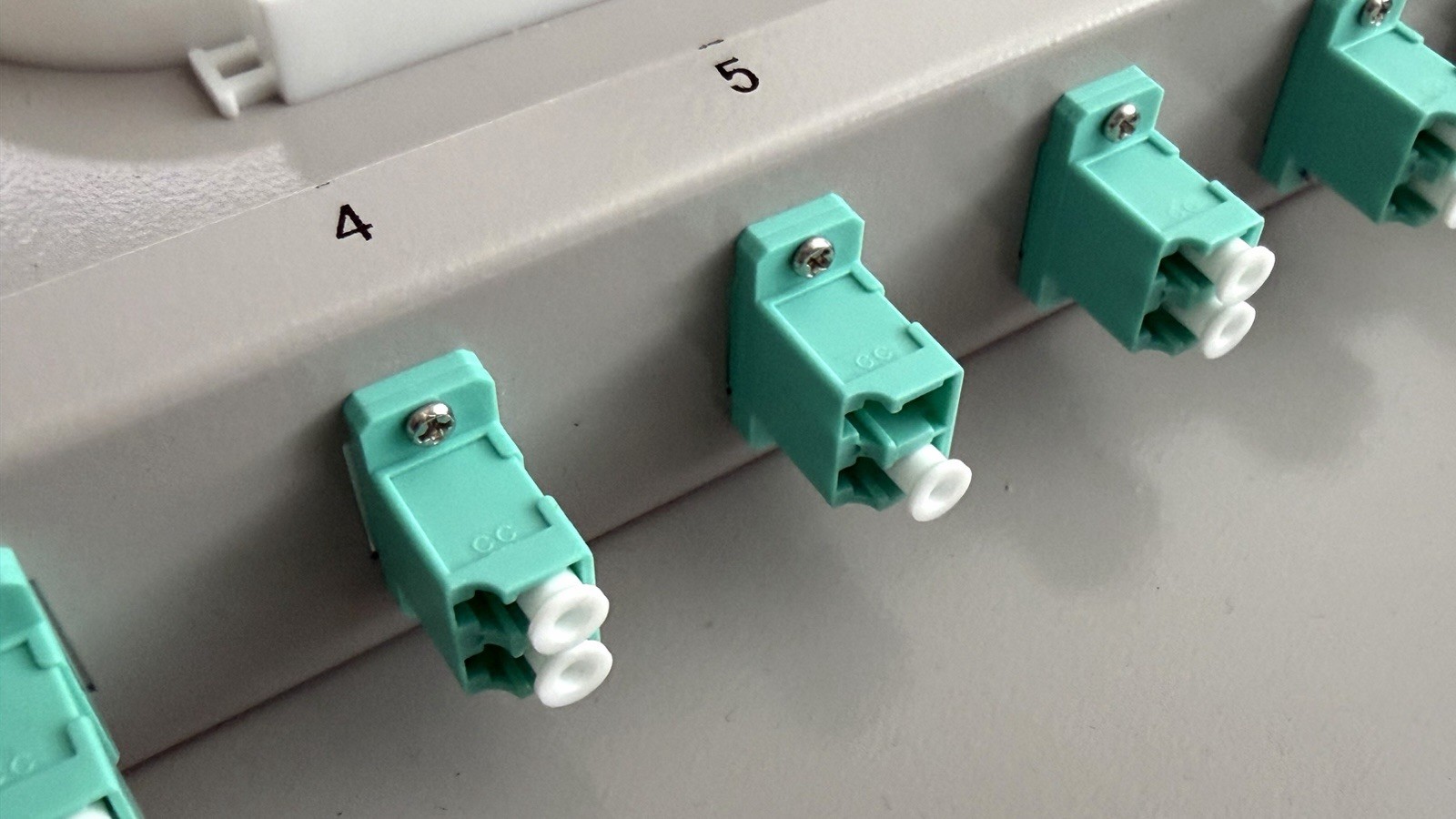 12 SC/APC Duplex Fiber Optic Patch Panel 1U Sliding Rack Mount w/ Splice Tray