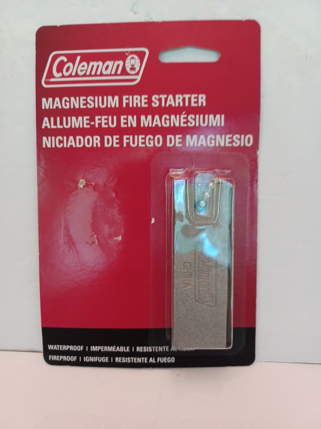 Coleman Pocket-Size Compact Waterproof Magnesium Fire Starter NEW IN PACK