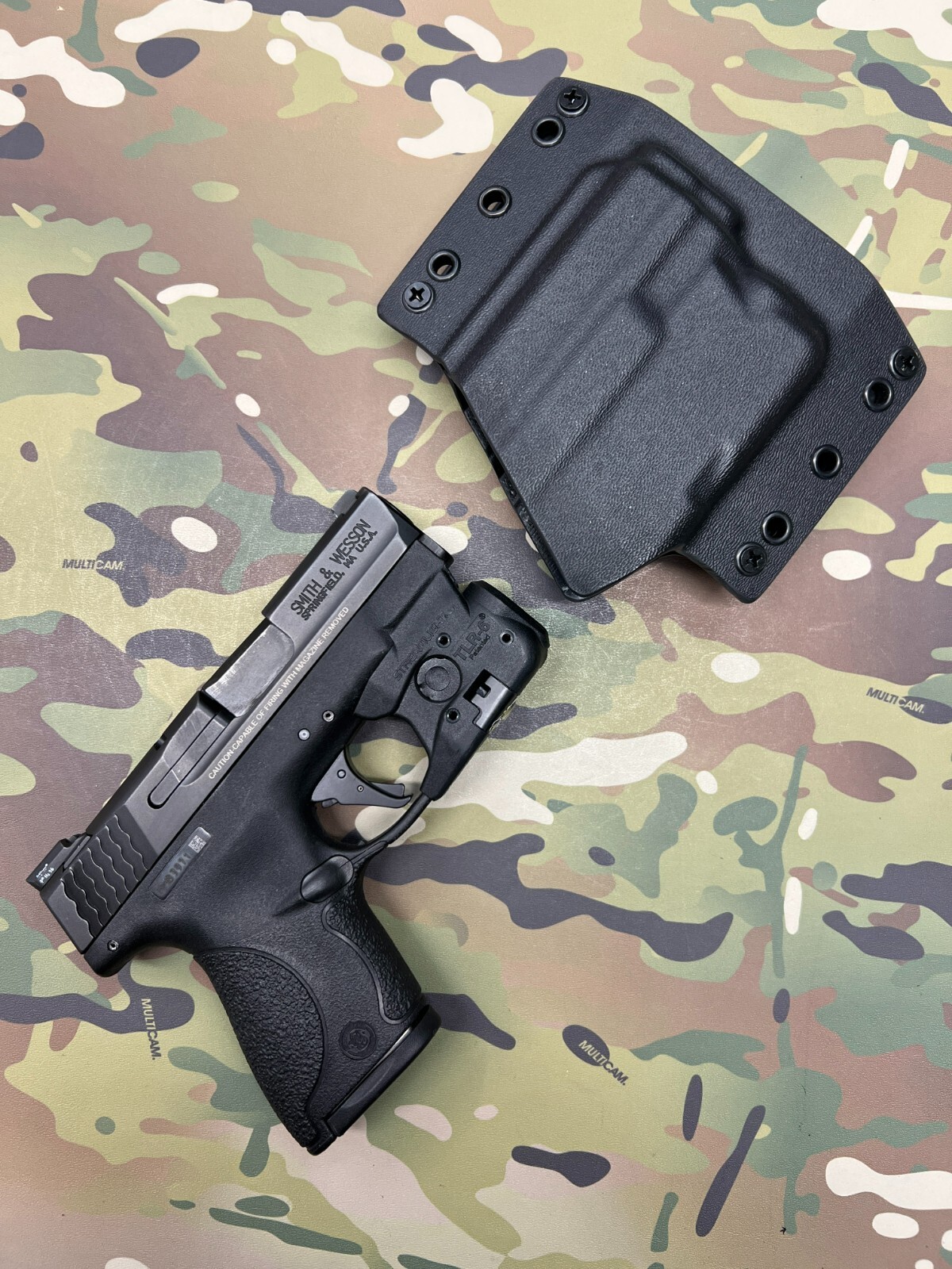 Black Kydex Holster for M&P Shield 9/40 Streamlight TLR-6