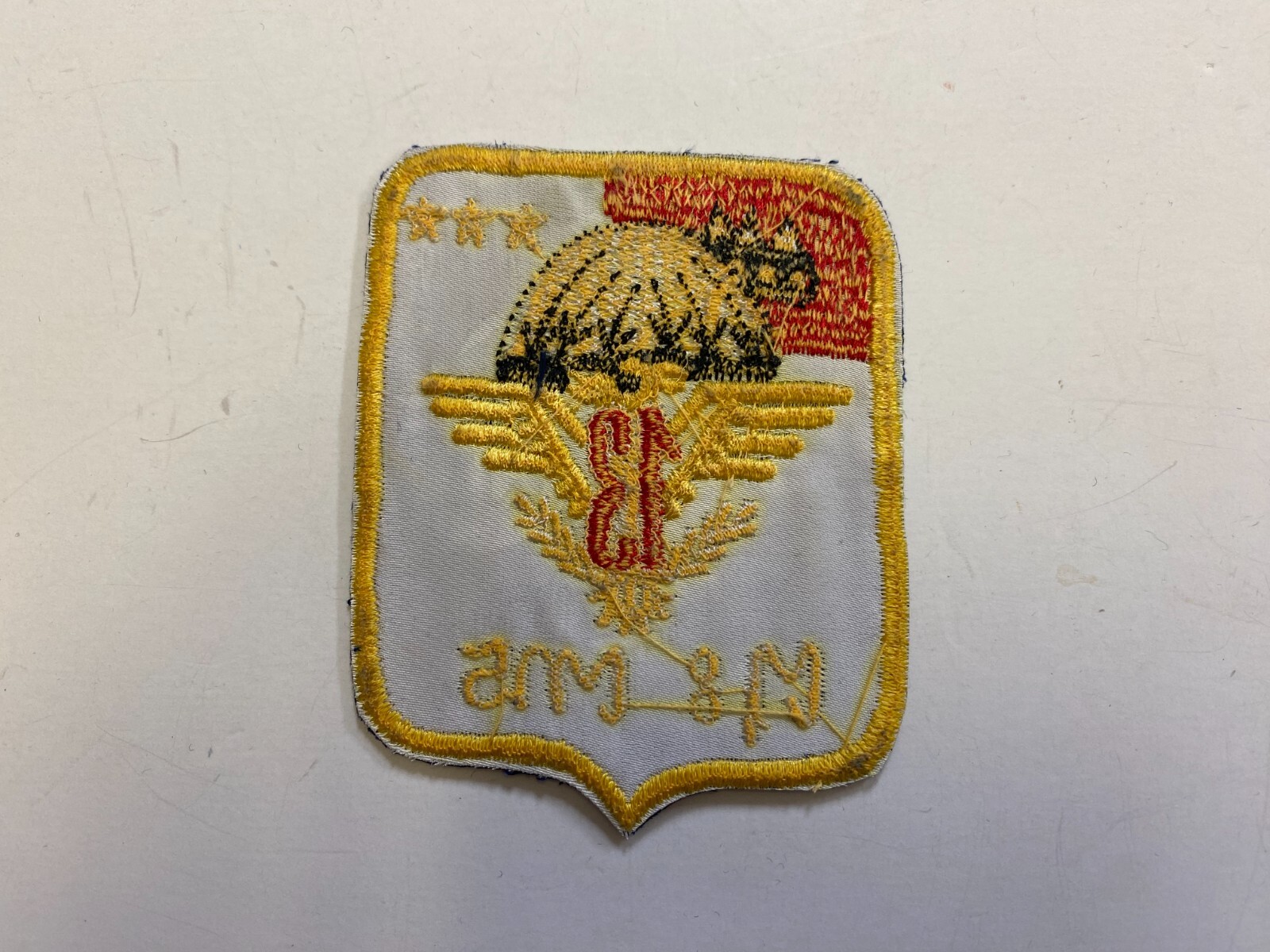 F0065 Repro 1970s Laos Army 13th Airborne Battalion Patch IR45E