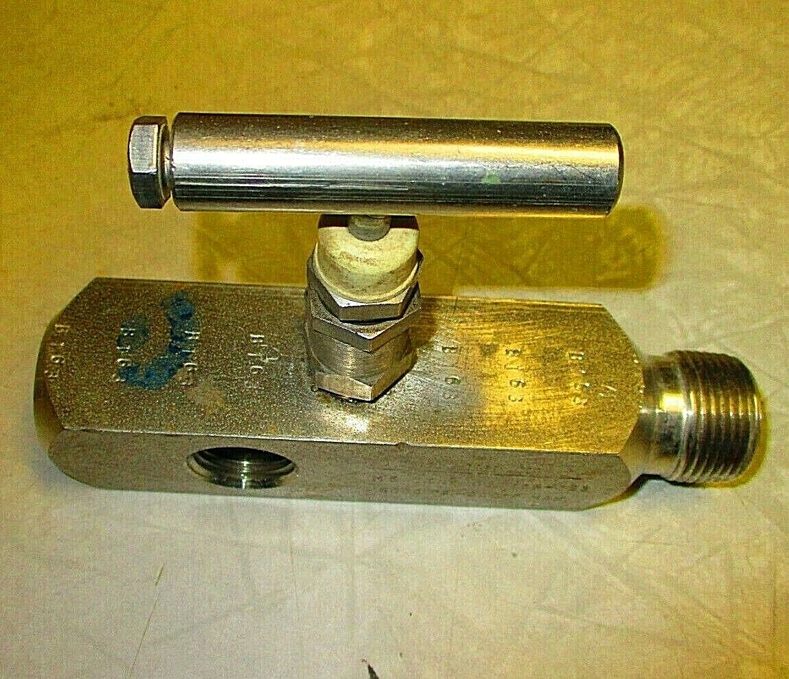 Anderson-Greenwood M5VDS46 Gauge Valve 3/4 MNPT x 1/2 FNPT 022159-563 **USED**