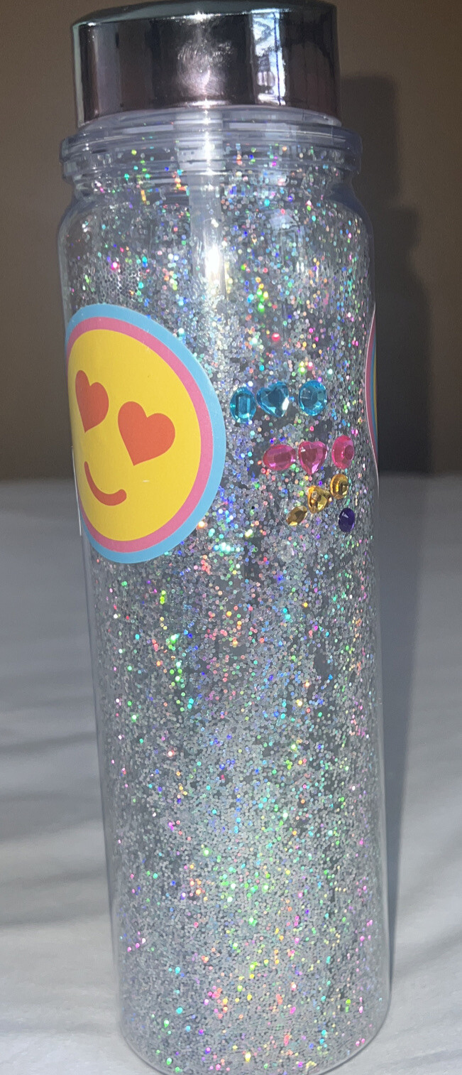 Sports Water Bottle 28 oz With Silver And Green Glitter