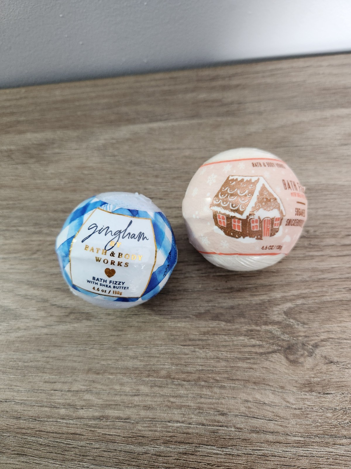 Bath & Body Works Bath Fizzy Bombs 4.6 Oz Each - Gingham & Sugared Snickerdoodle