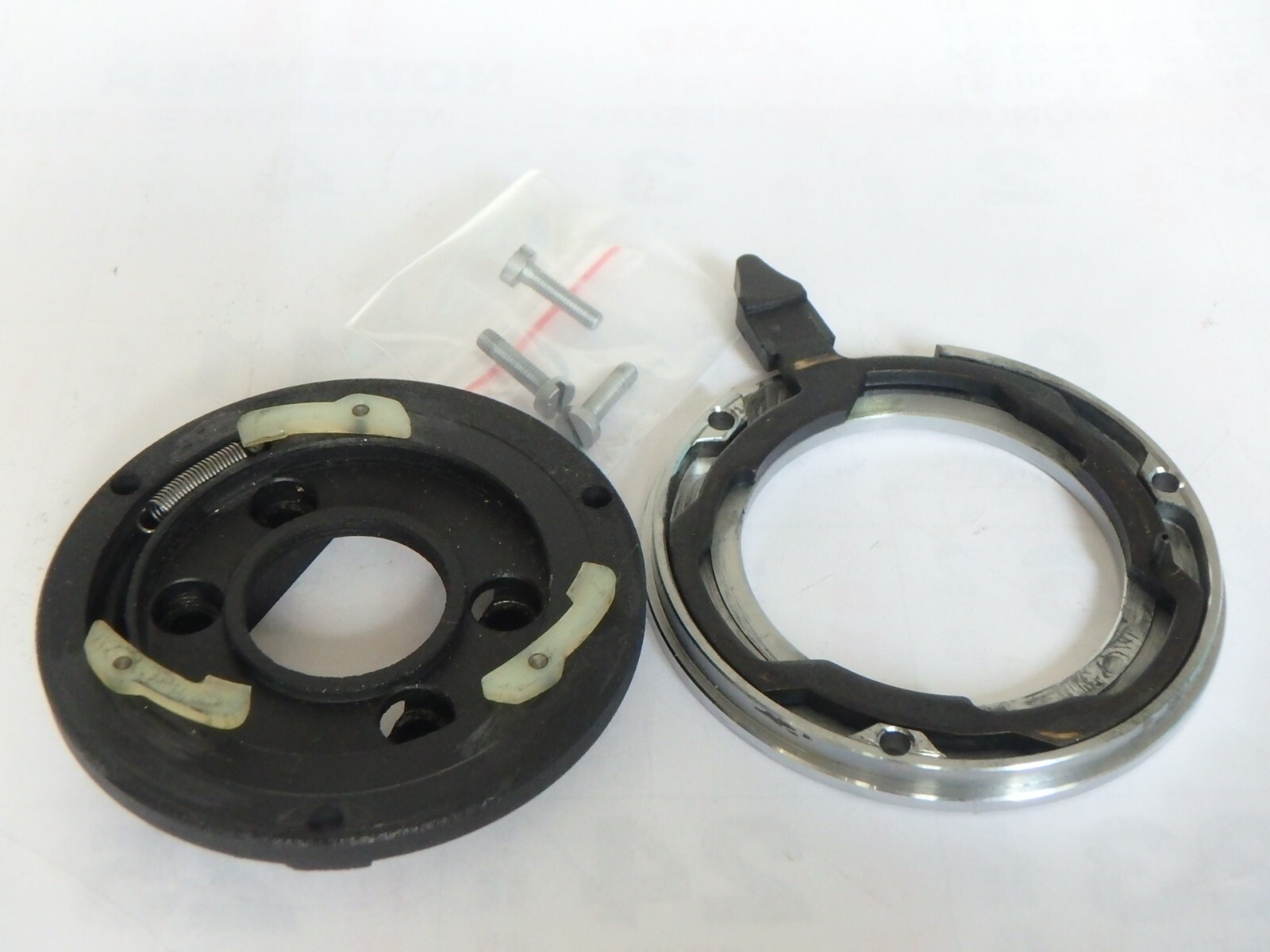 Leitz SM-Lux microscope head mounting plate, screws, catches & spring