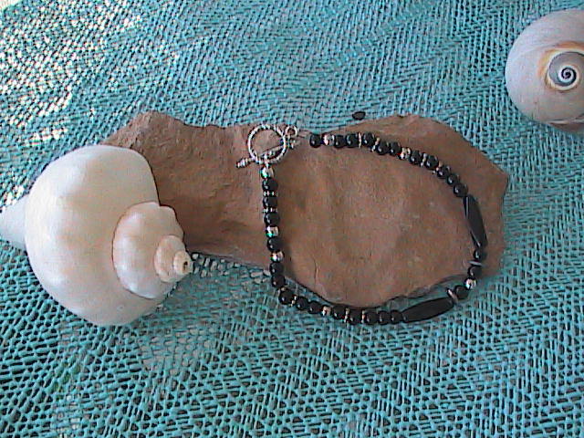 Black and Silver Glass Bead Bracelet