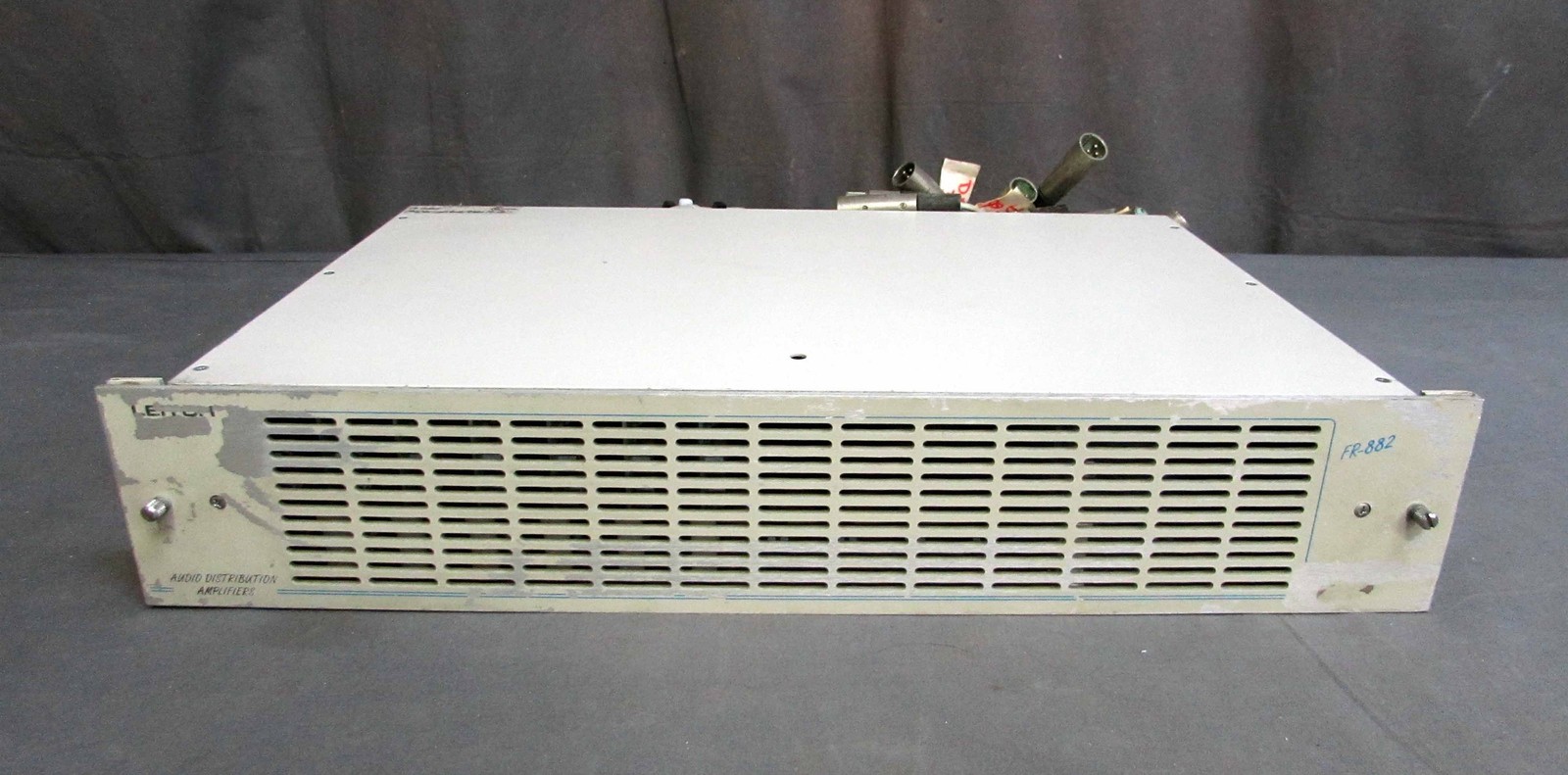 Leitch FR-882 Distribution Audio Amplifier Chassis w/ 8x ADA885 Modules