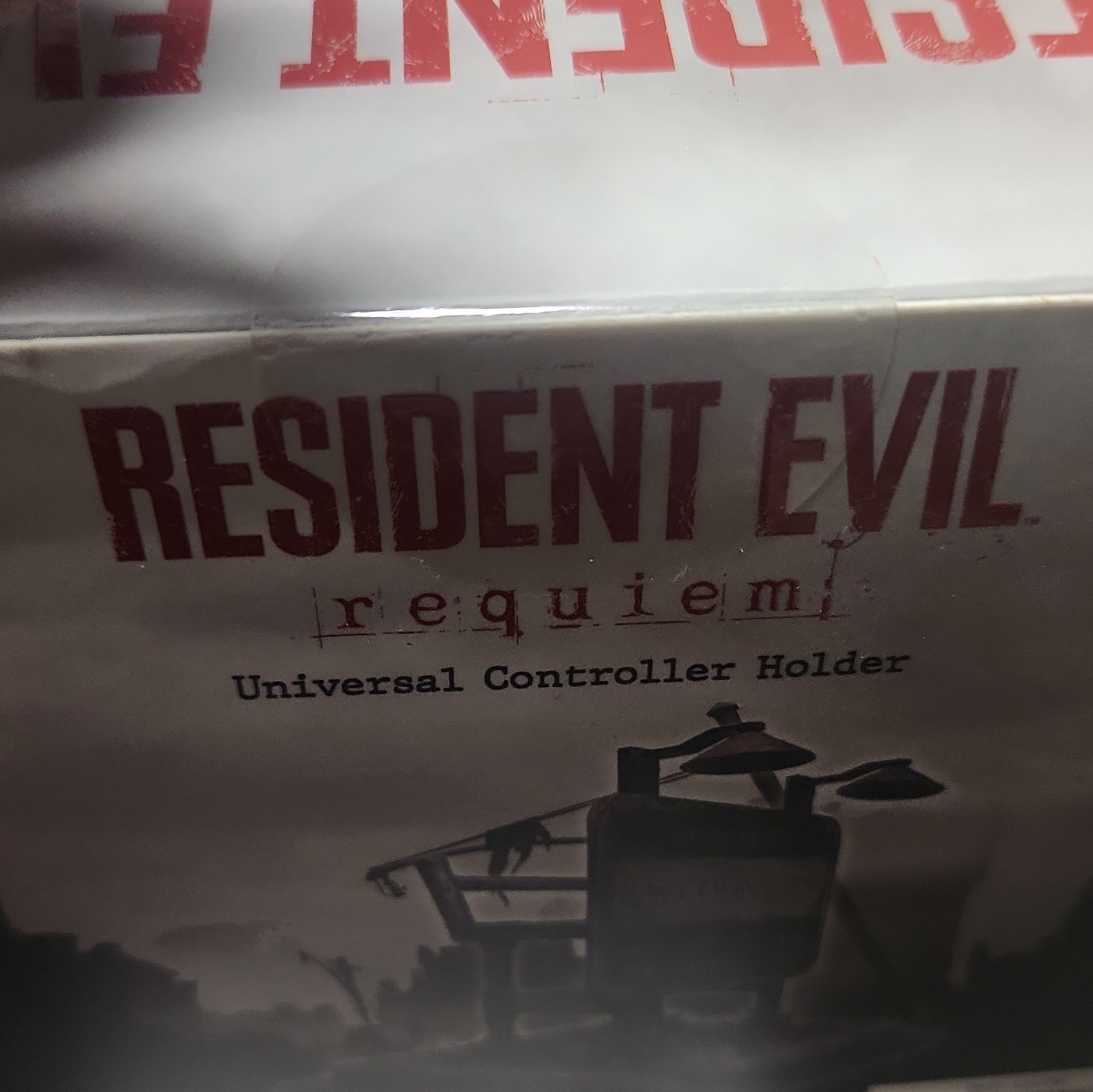 Geeknet Resident Evil Requiem Universal Controller Holder Stand Plastic 2024