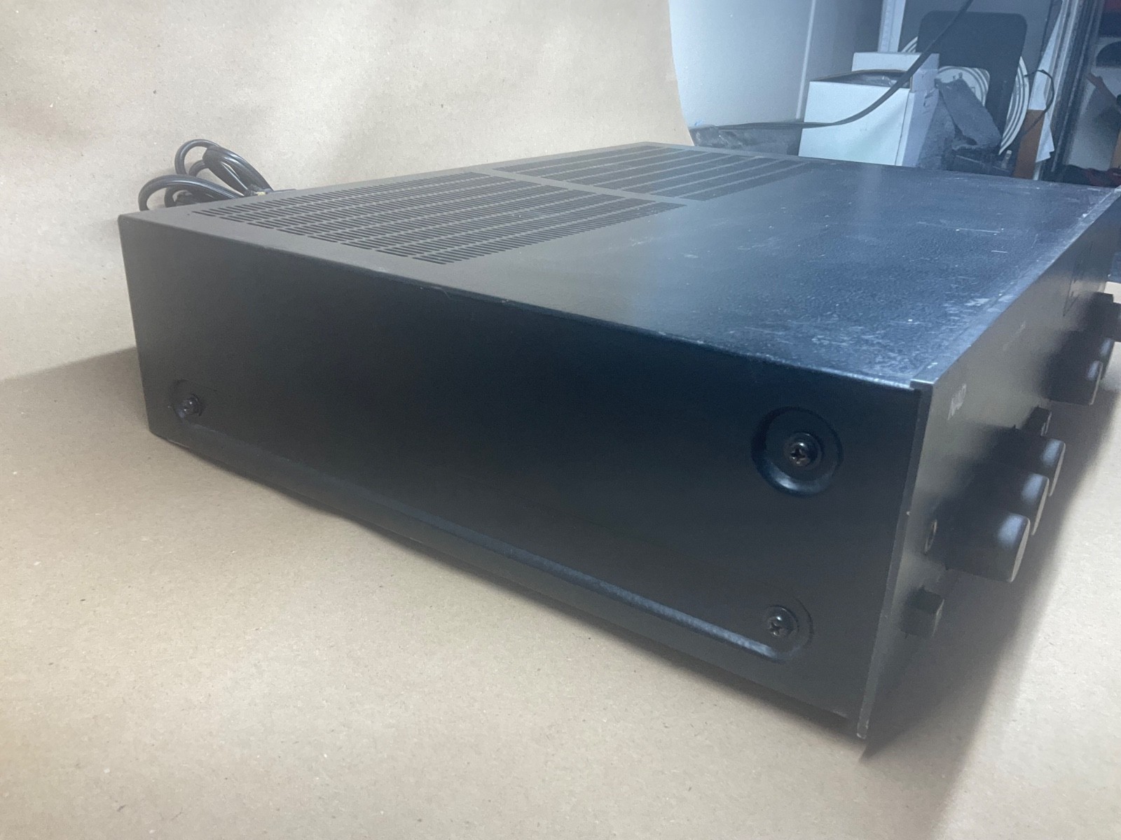 NAD 3150
