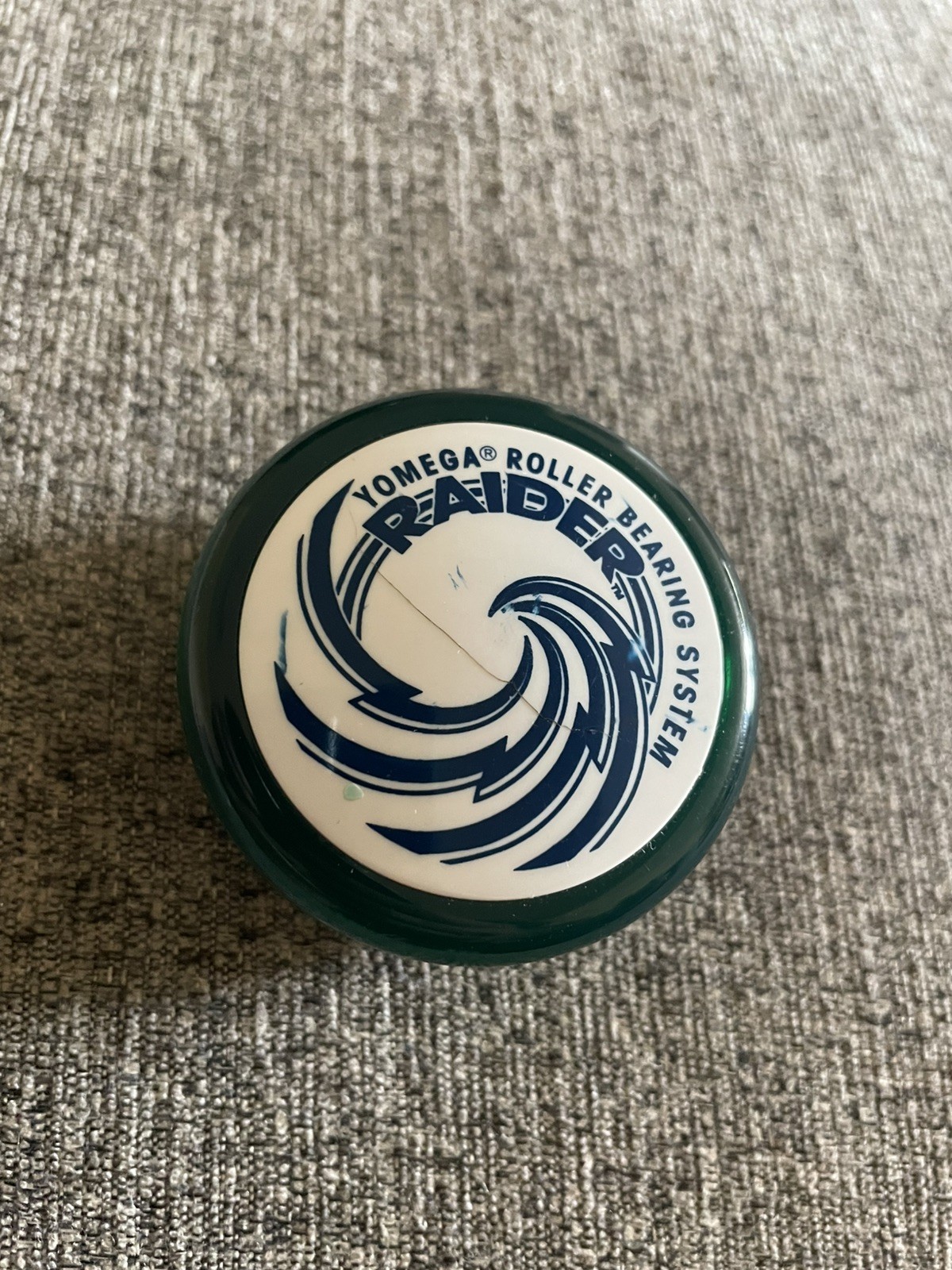 YOMEGA RAIDER  HYPER YO-YO  BLUE Green COLOR  BANDAI 1998 READ DESCRIPTION!