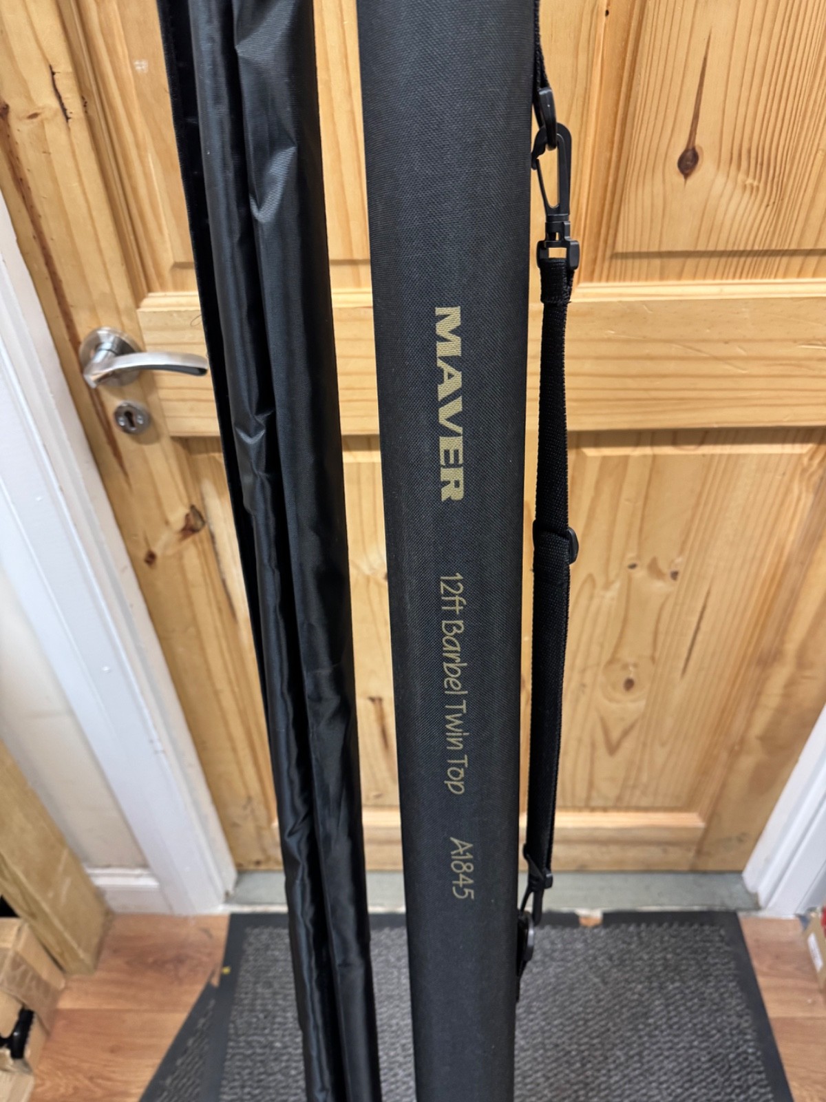 COARSE FISHING TACKLE - MAVER TWIN TIP 12ft BARBEL ROD, BAG & TUBE