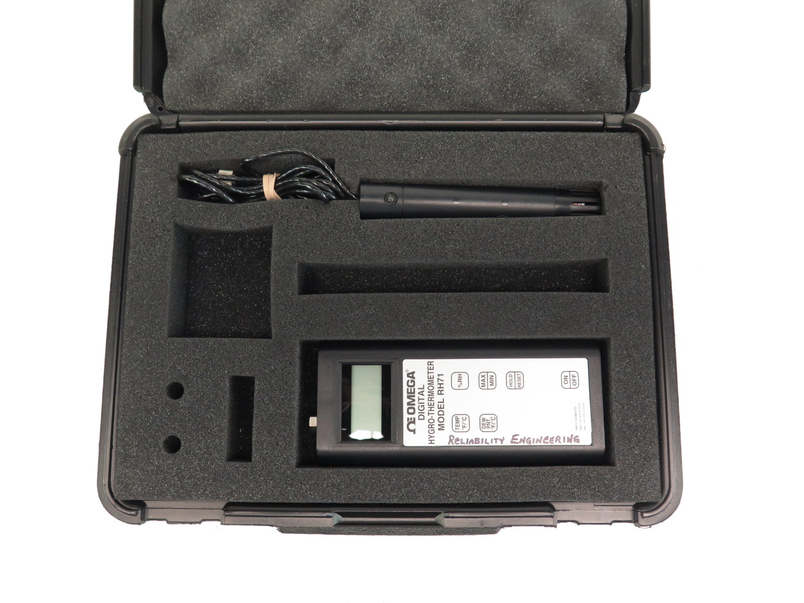 Omega RH71 Digital Hygro-Thermometer With Case and Probe
