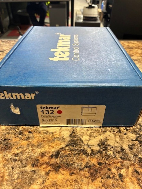 132 Tekmar Pump Sequencer