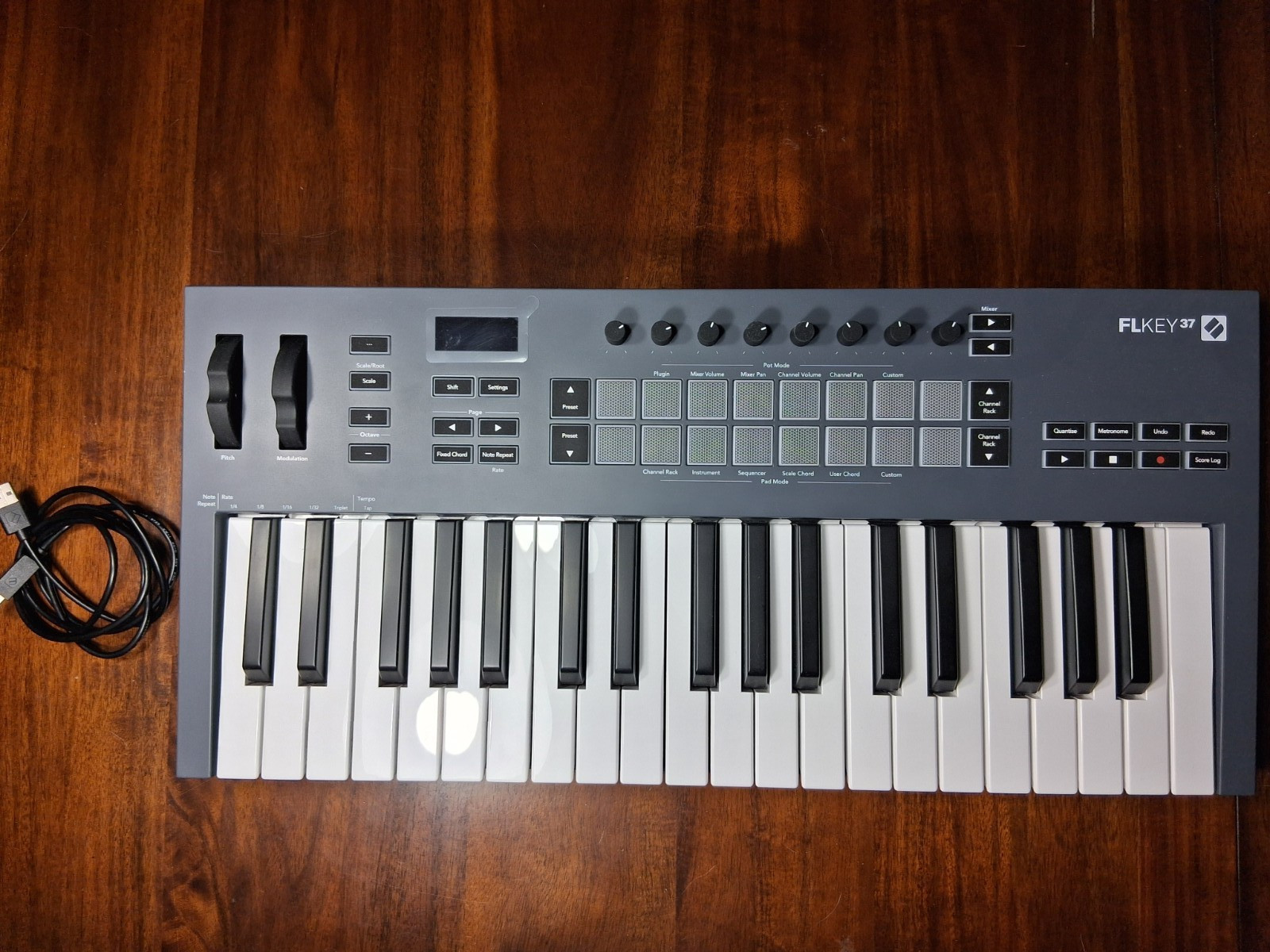 Novation FLkey 37 MIDI Keyboard Controller - Barely Used