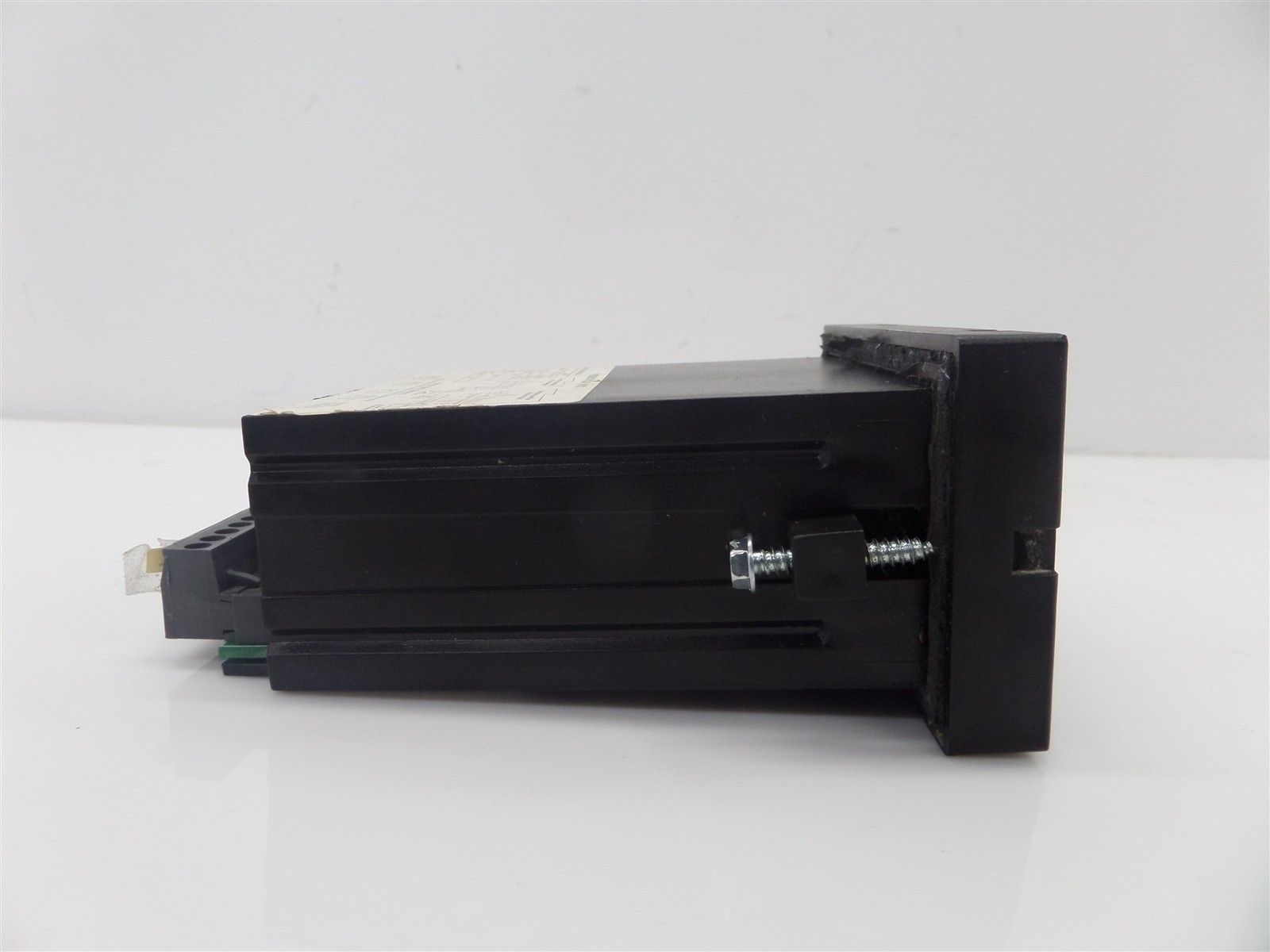 Action Instruments V437-0000-1 Pulse Input Rate/Totalizer