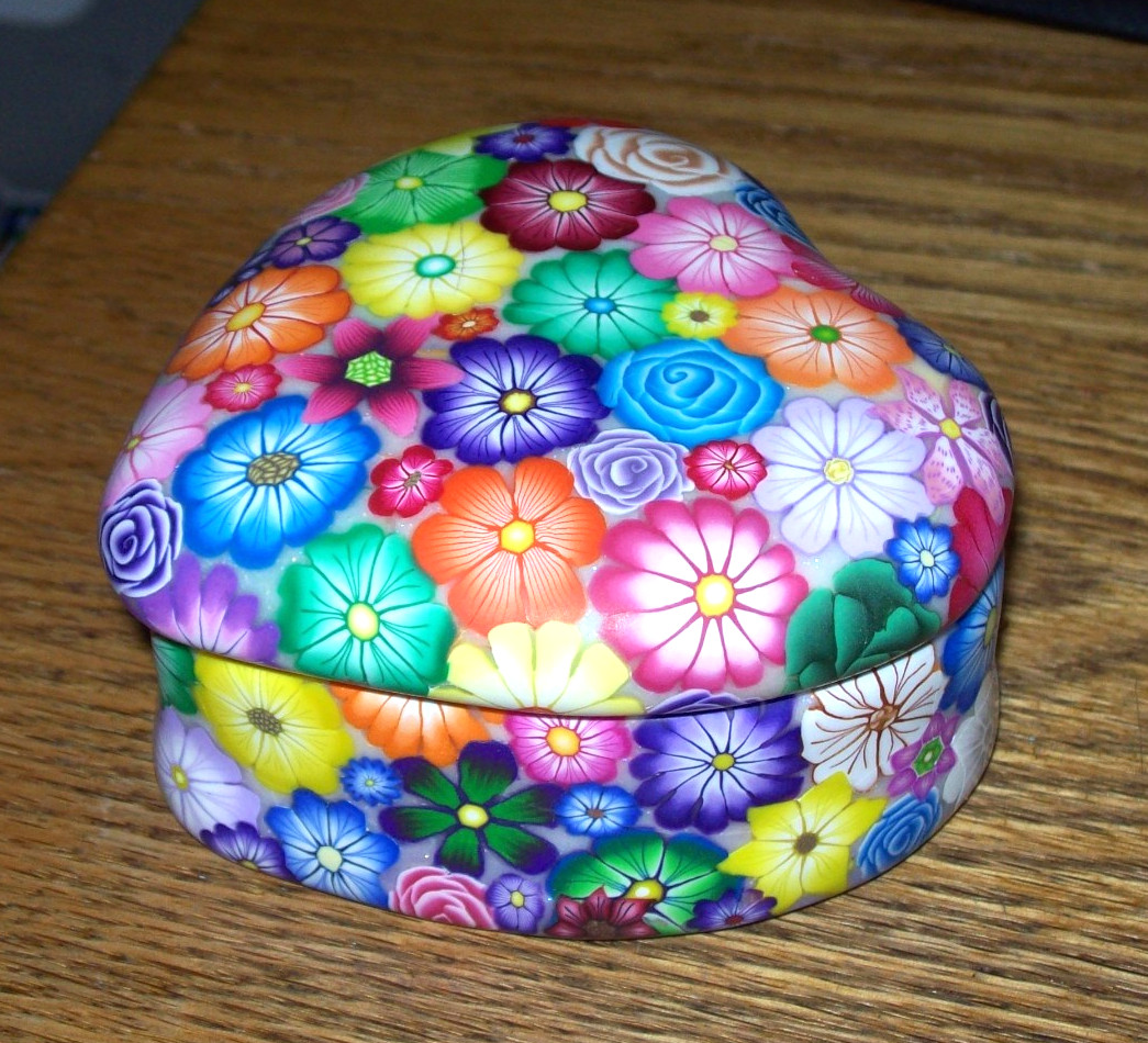 Beautiful Ceramic Heart Shaped Trinket Box - Bright Multicolor Floral Decoupage