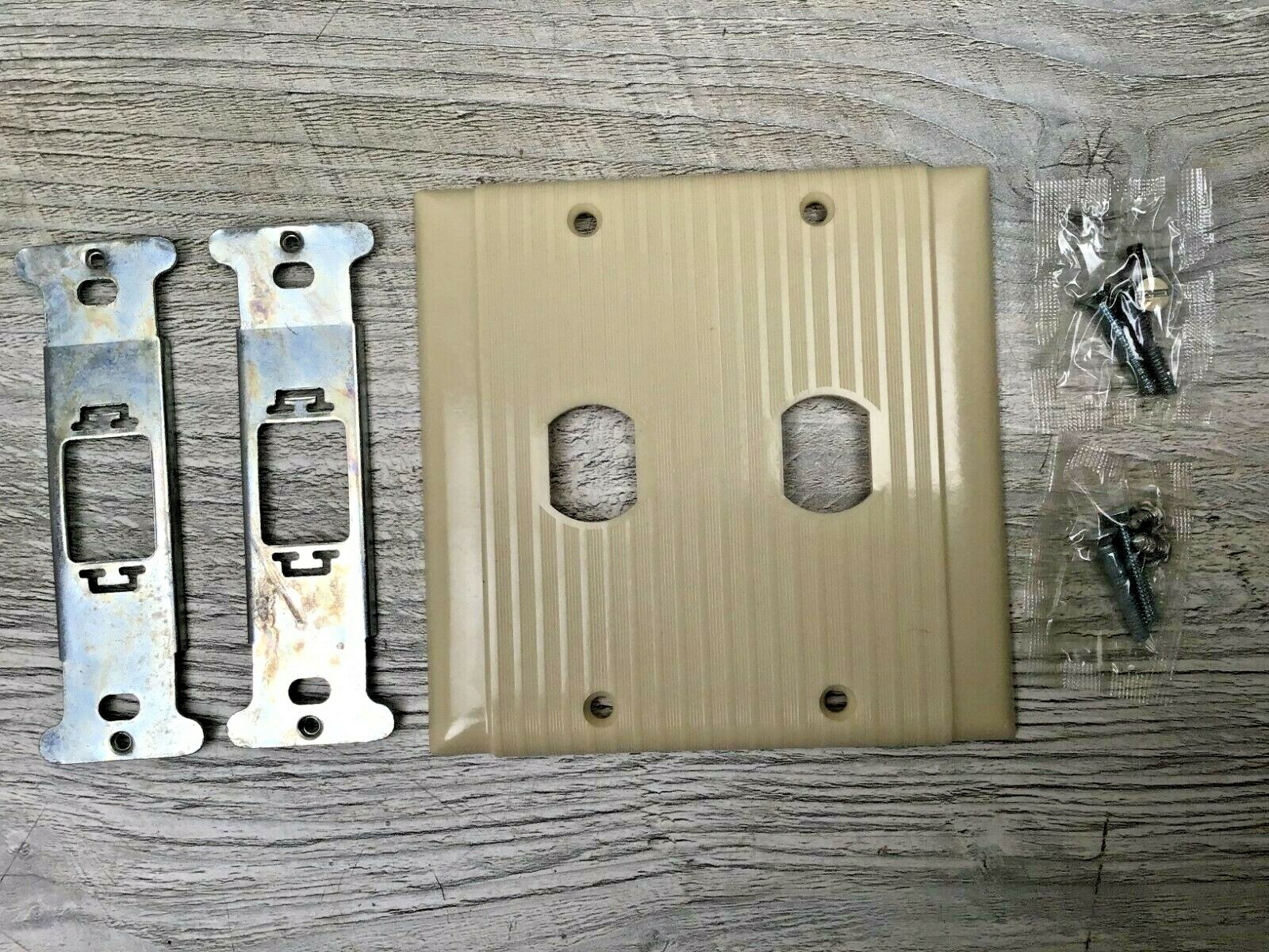 Vintage Art Deco Ribbed Cover Plate Ivory - 2 Despard Vertical Switch/Outlet
