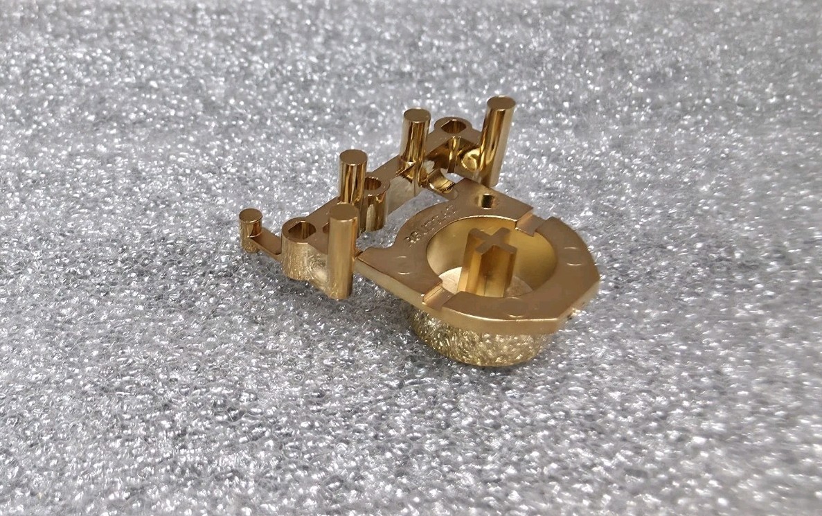 Original Reset Gold Button for Technics SL-DZ1200. Part No RGU2242