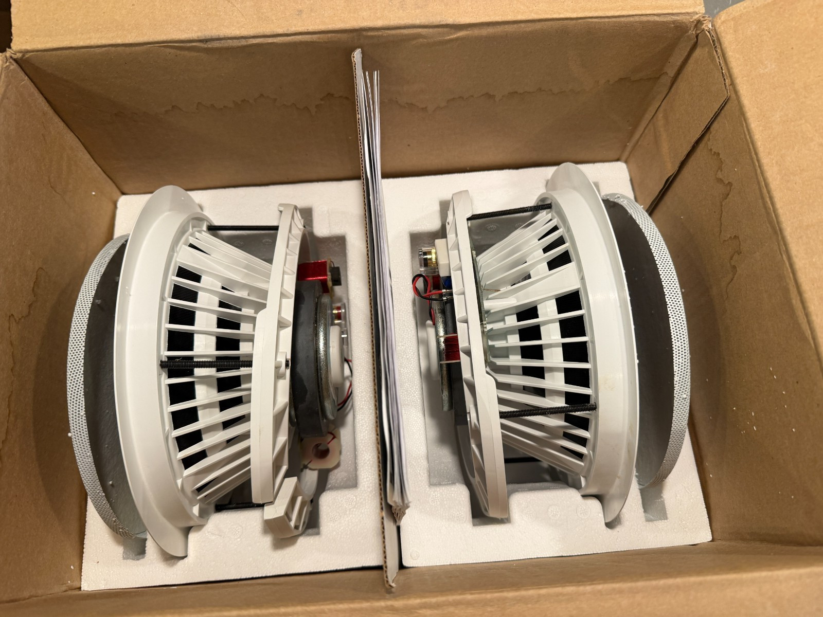 Paradigm 8" White ceiling speakers AMS-150R V3  NEW OPEN BOX PAIR