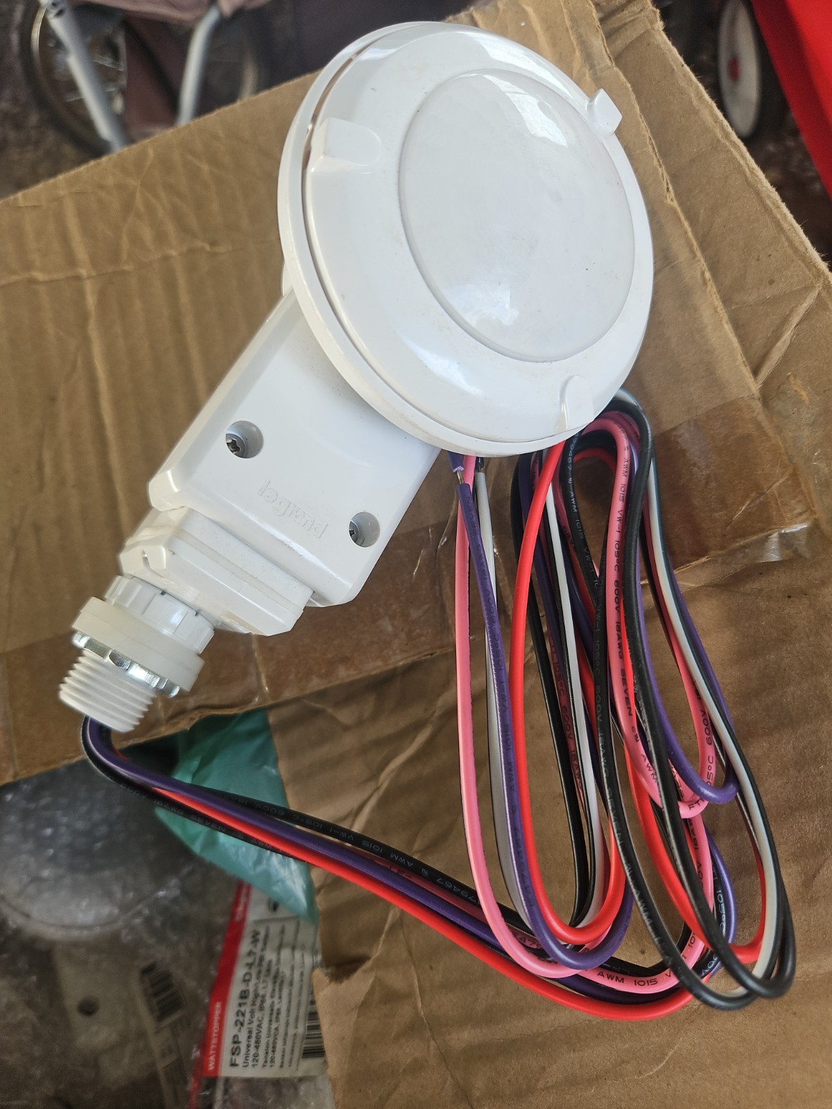 Legrand WattStopper Universal Volt High / Low PIR Sensor (FSP-221B-D-L7-W)