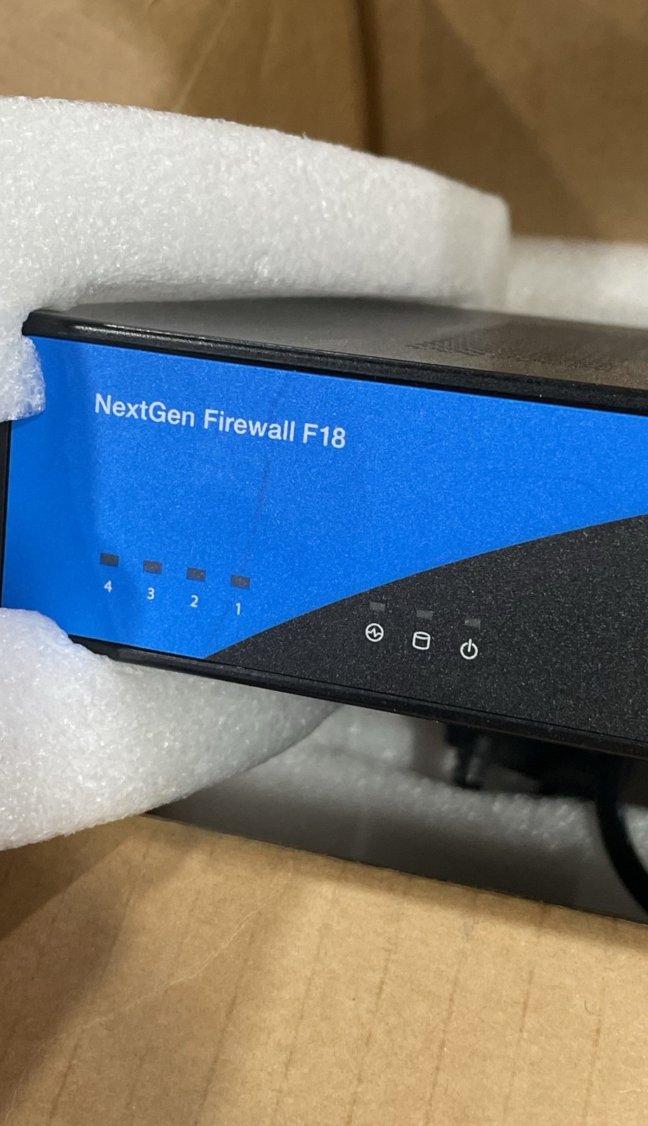 Barracuda NextGen Firewall F18 BNGF18a BNHW025 Security Appliance
