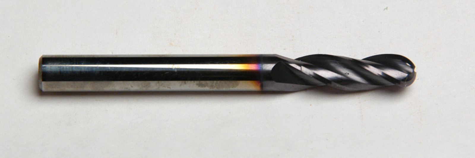 1/4 SOLID CARBIDE BALL END MILL, 3/4 LOC, 2-1/2 OAL 3 FLUTE (D-1-2-9-16VS)