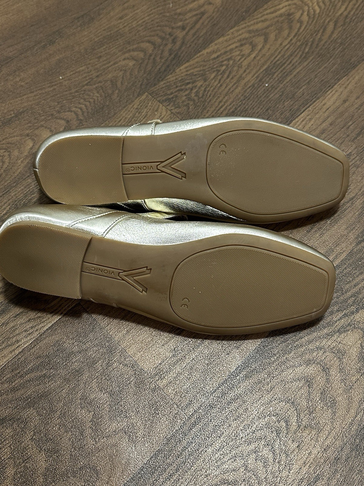 Vionic Mary Jane Flats Gold Adjustable Strap Women's US 9