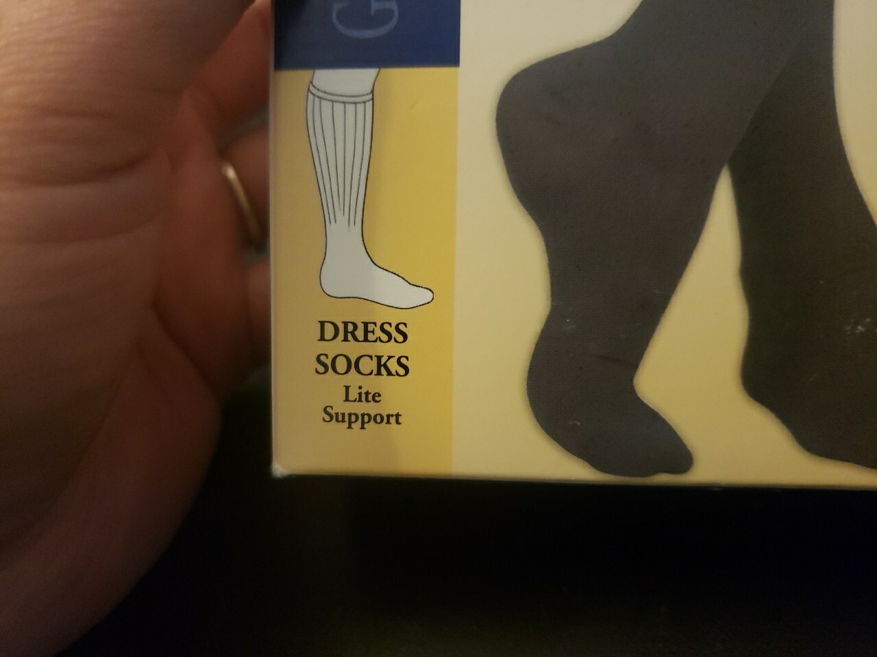 ACTIVA MENS MICROFIBER DRESS SOCKS 15-20 MMHG Lite- Graduated Compression Read