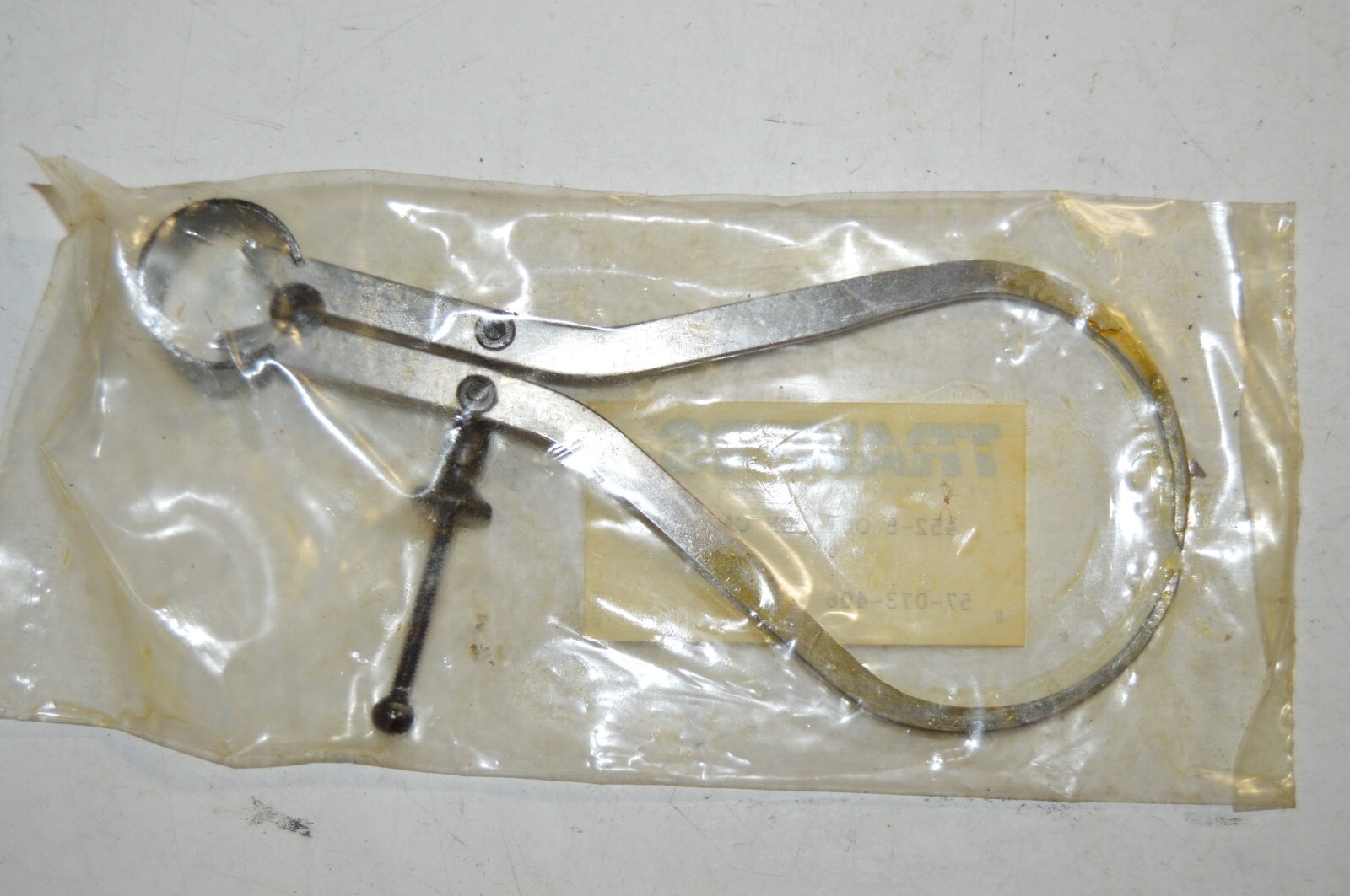 TTC 452-6 Outside Type 6" (150mm) Solid Nut Nut Type Drafting Caliper 57-073-406