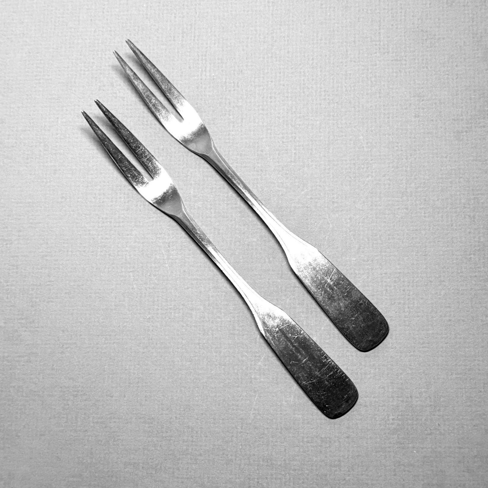 Pair of THC Japan Stainless Cocktail Seafood Forks - Two Tine Fiddle Handle