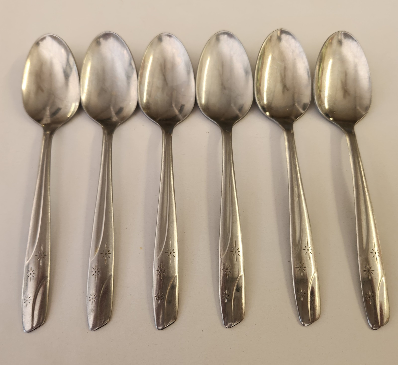 6 Thor Stainless/Oneida Starlet Starburst/Stars Teaspoons 6"