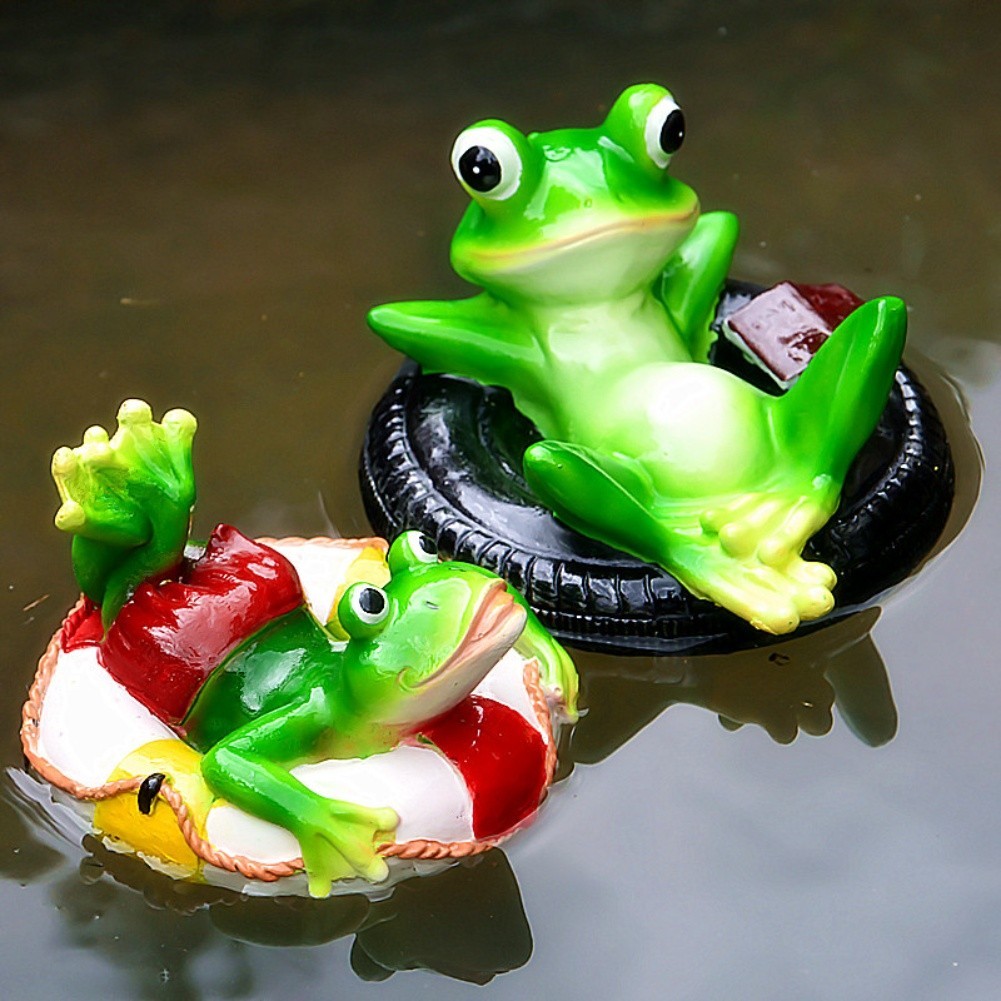 Resin Floating Frog Decoration for Ponds Water Gardens Garden Outdoor Ornament