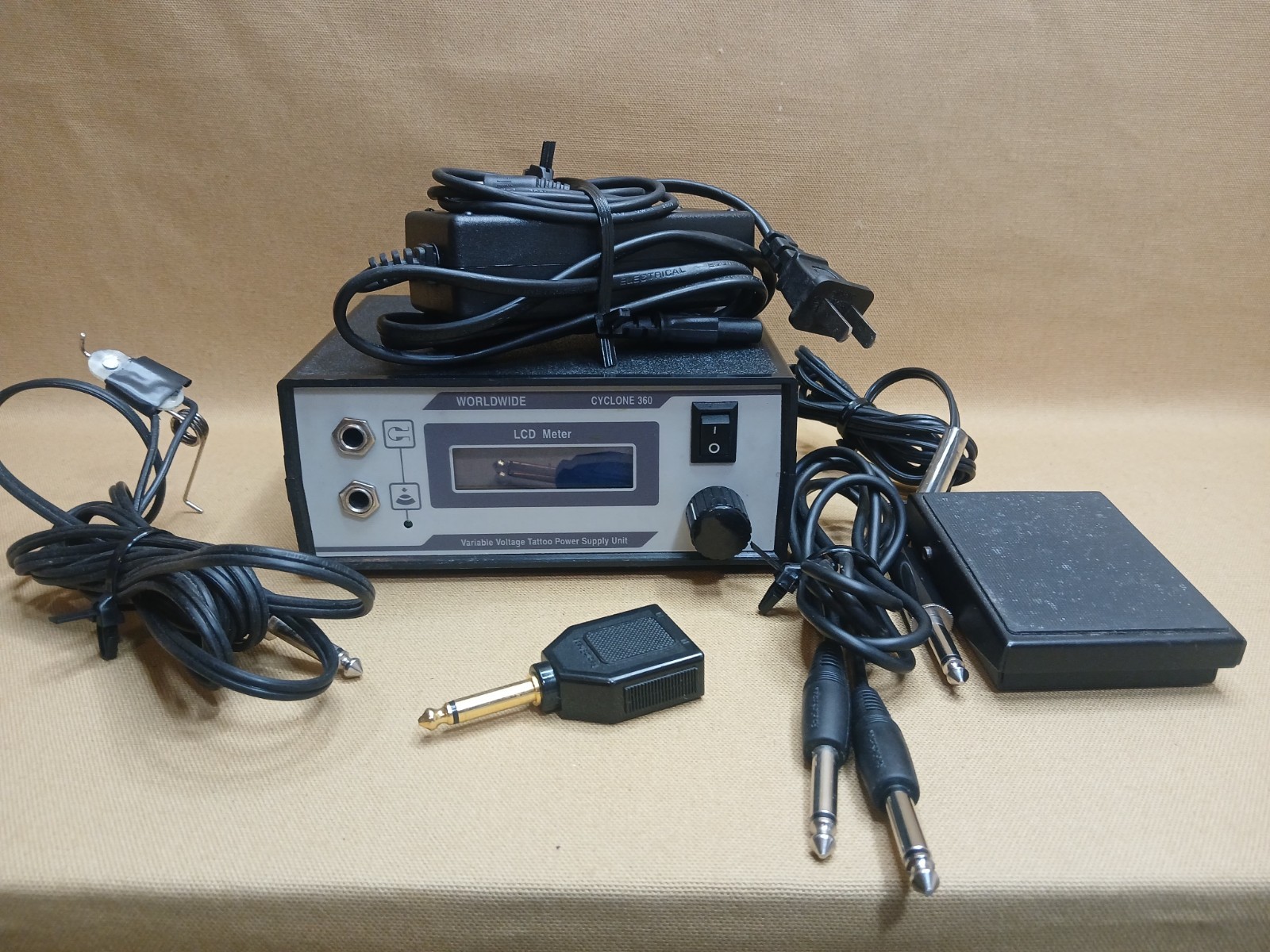 Worldwide Cyclone 360 variable voltage tattoo power supply unit. With. Tested