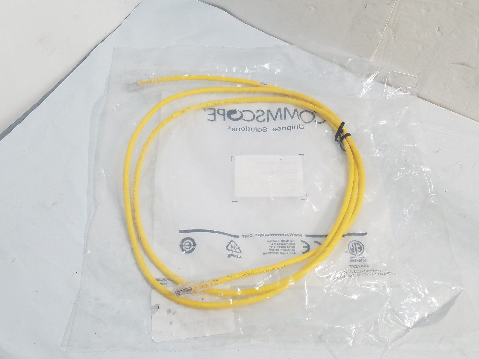 New Commscope Cat6 Patch Cord Snaglass UC1BBB2-09F007, UNC6-YL-7F