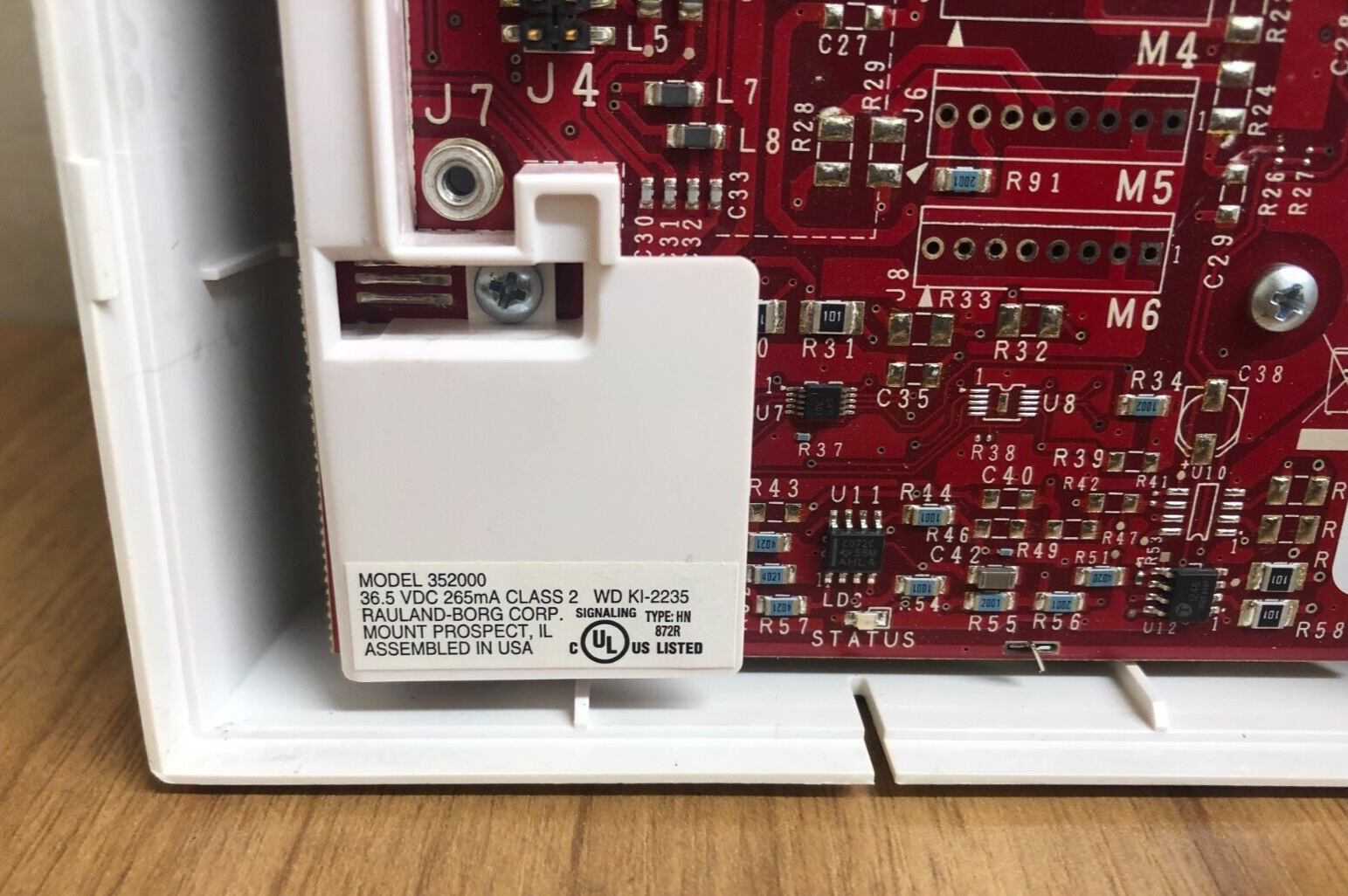 Rauland Responder 5 352000 Corridor Light