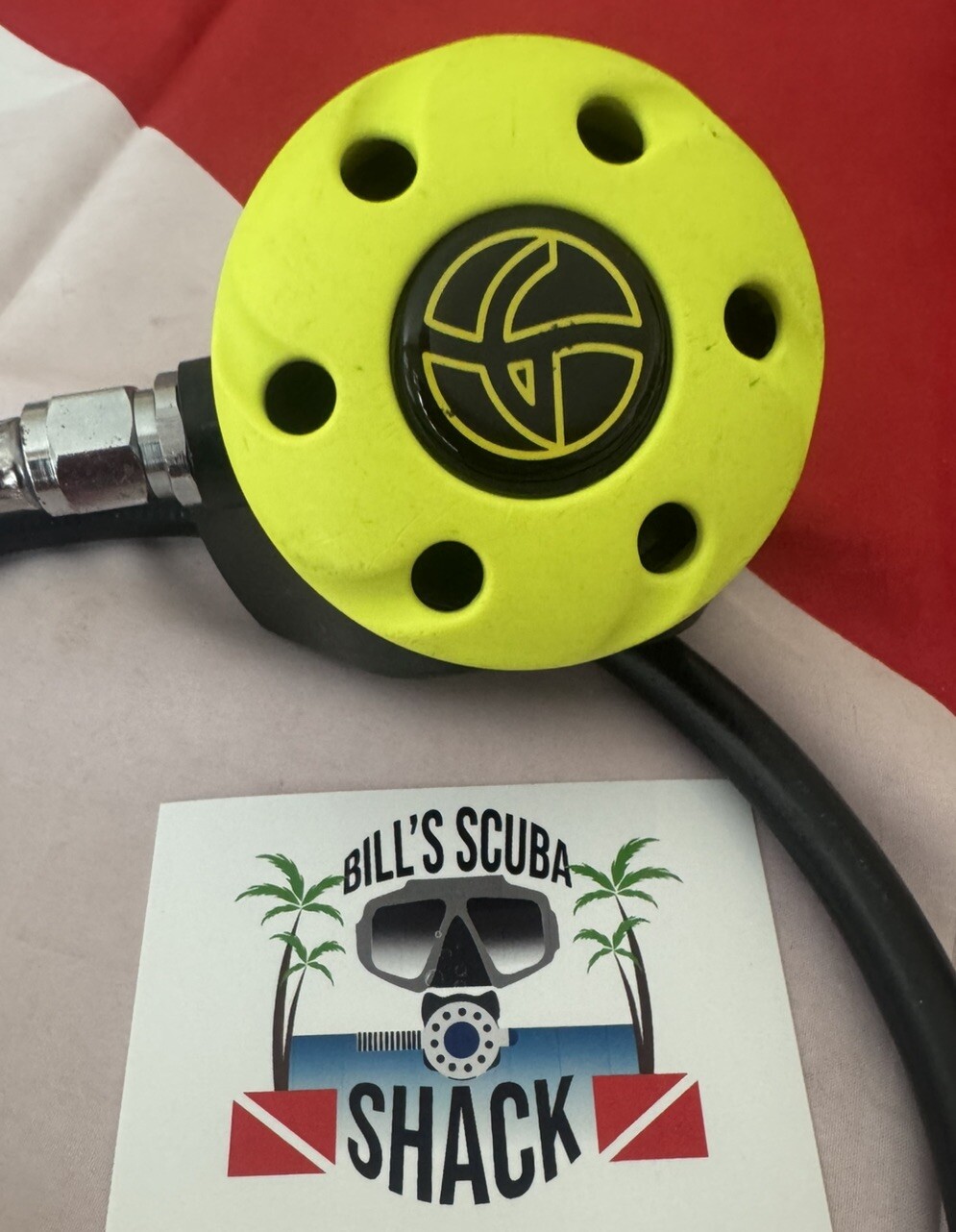 GENESIS SCUBA REGULATOR  GREAT UNIT IN NICE CONDITION!