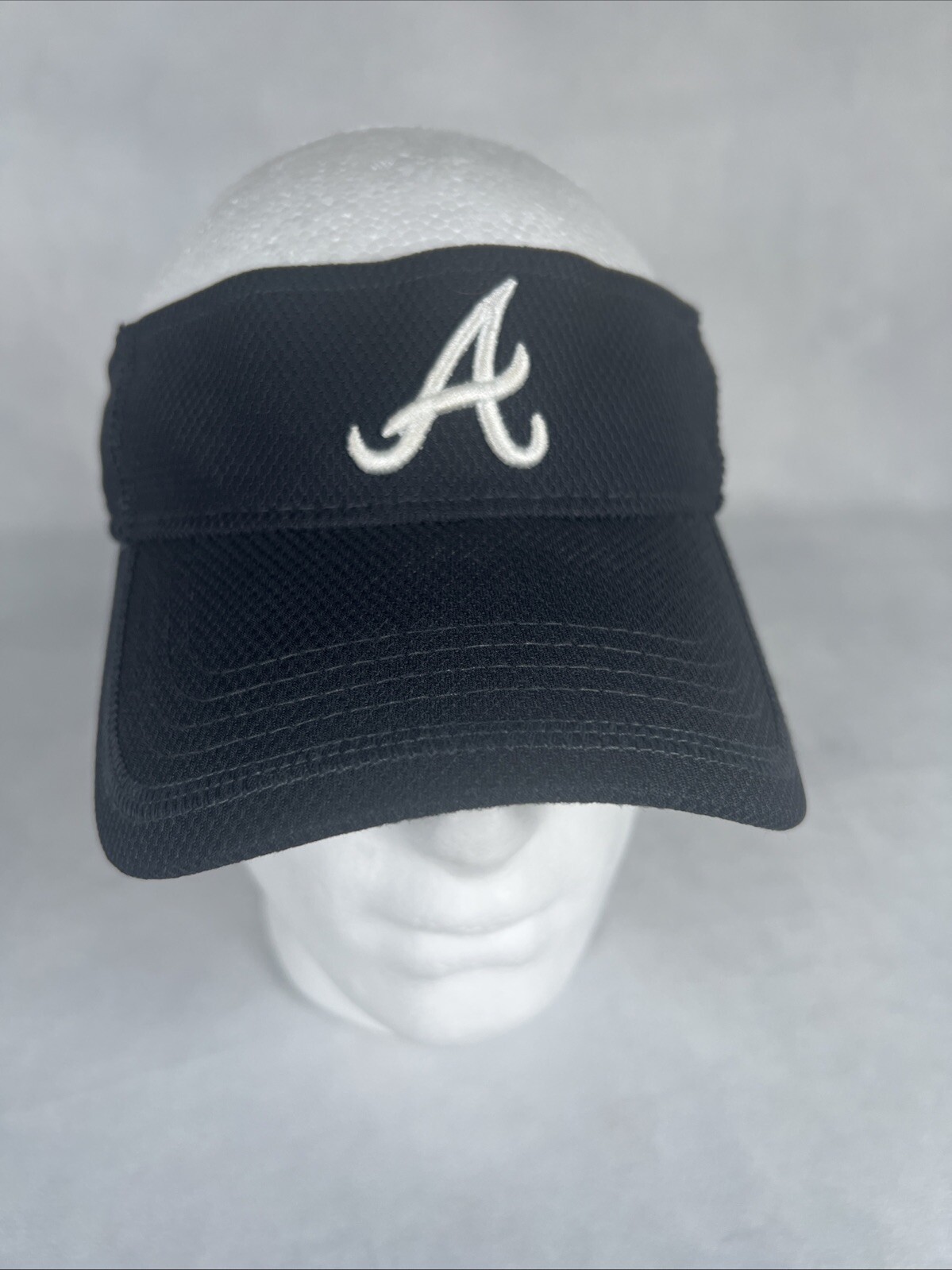 Atlanta Braves New Era Visor Blue Size Med-Large Official On-Field Cap