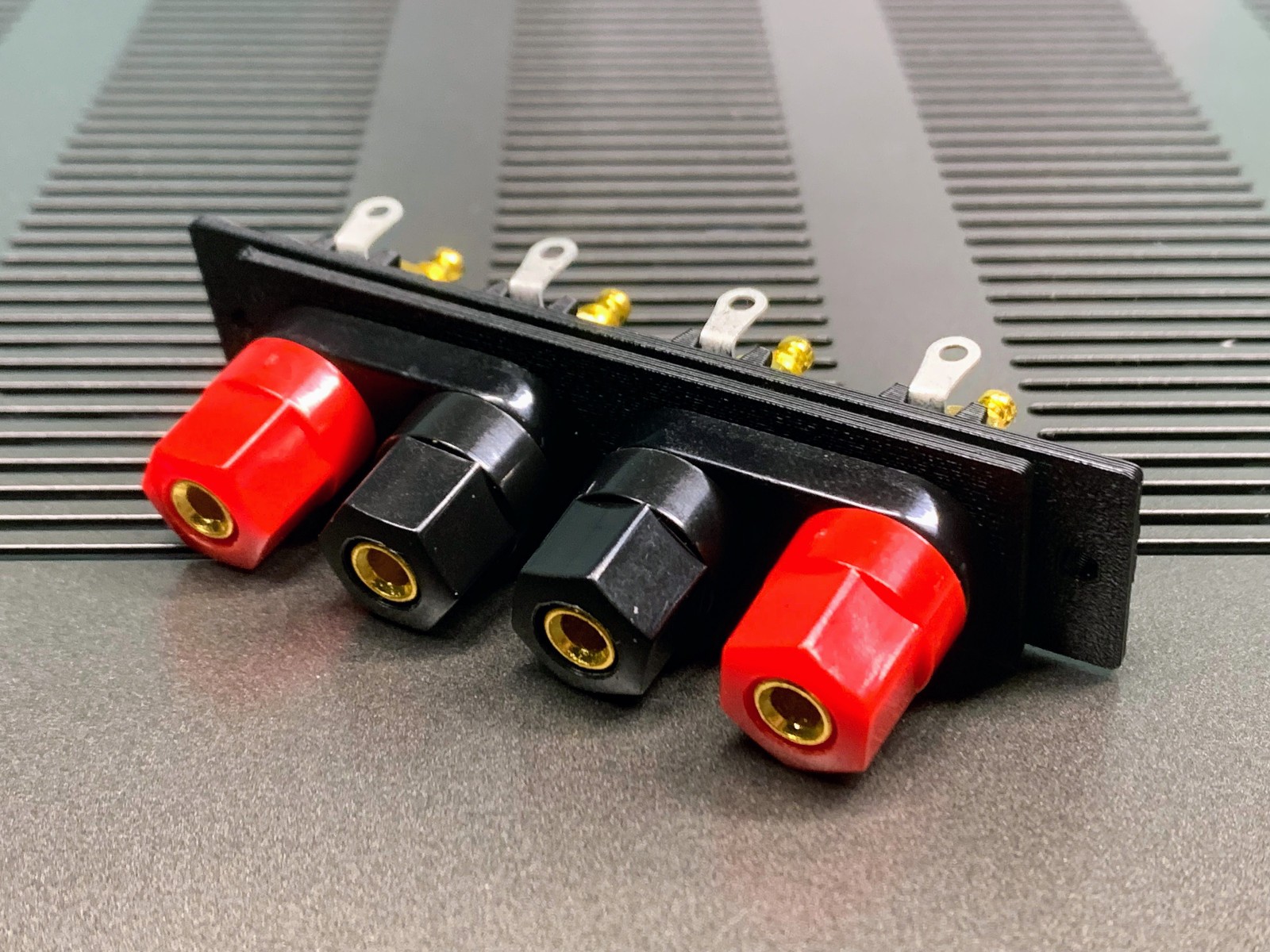 Onkyo M-8000 speaker terminal upgrade kit