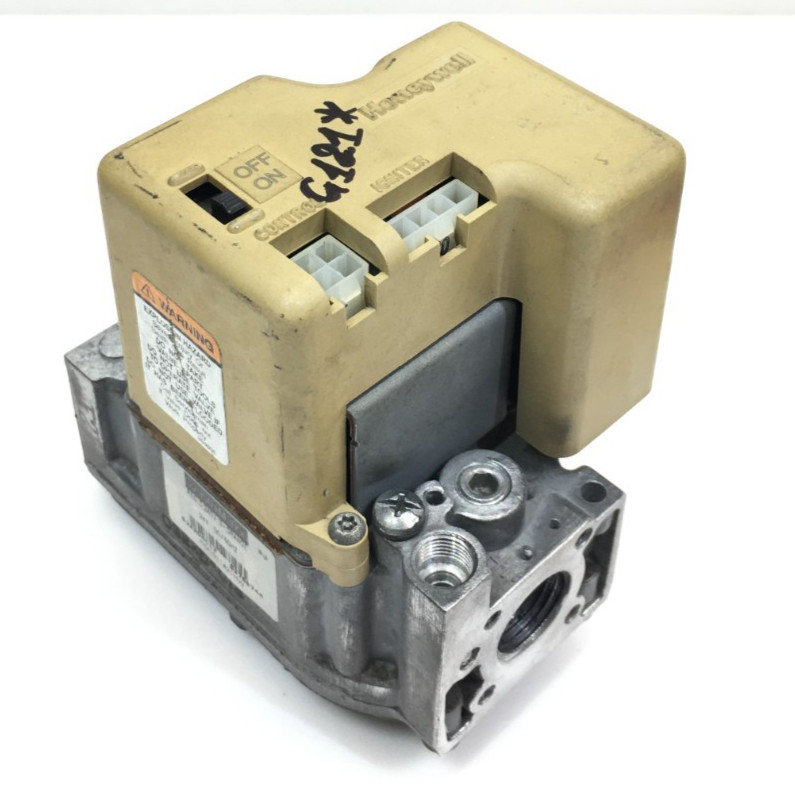 Honeywell SV9501M2056 Nat. Gas Smart Valve HQ1011421HW 24V 50/60Hz used #G121*